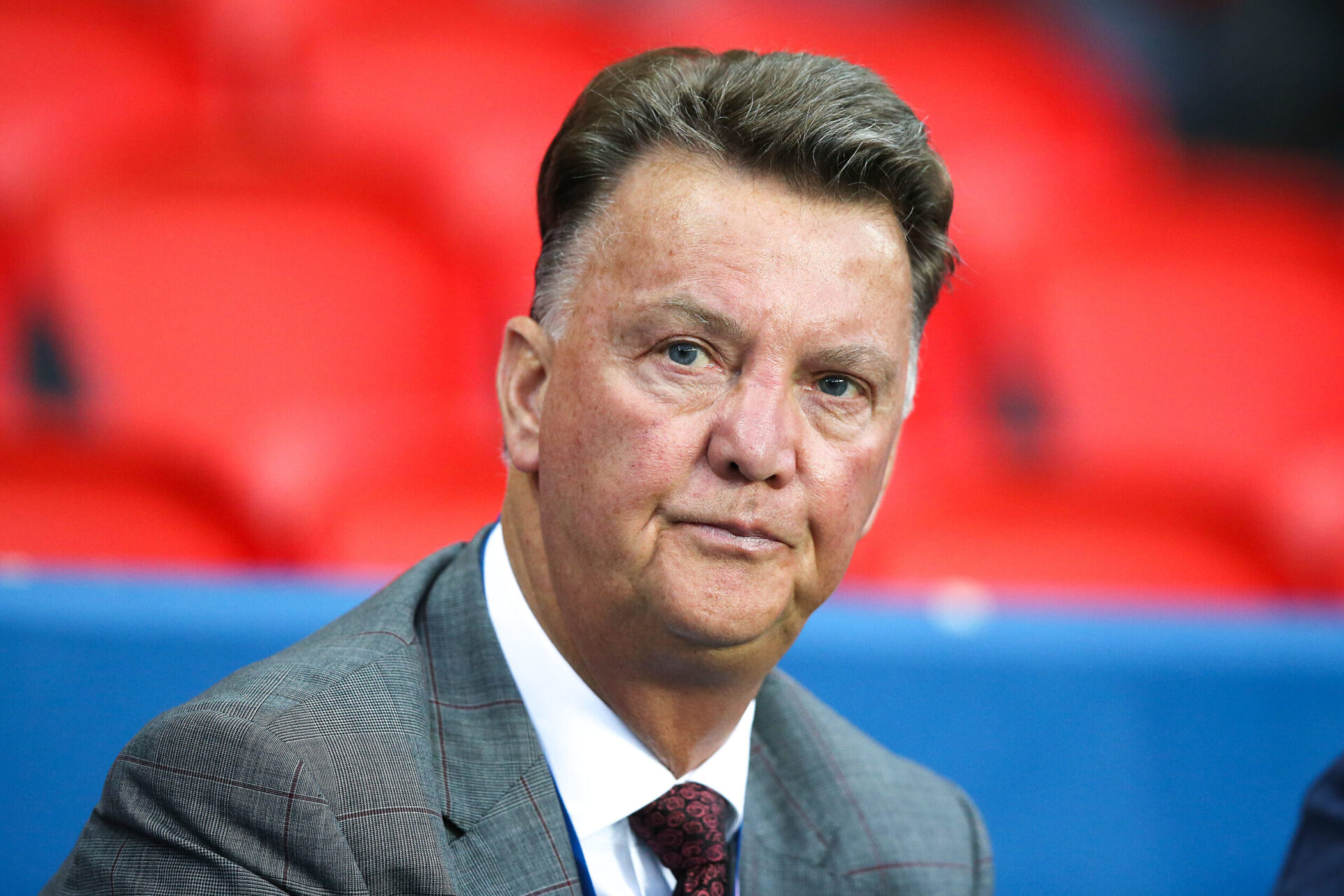 Louis van Gaal est la priorité de la fédération néerlandaise pour succéder à Frank de Boer. Des premiers contacts ont eu lieu au Portugal, où réside l'entraîneur à la retraite depuis 2016 (iconsport)