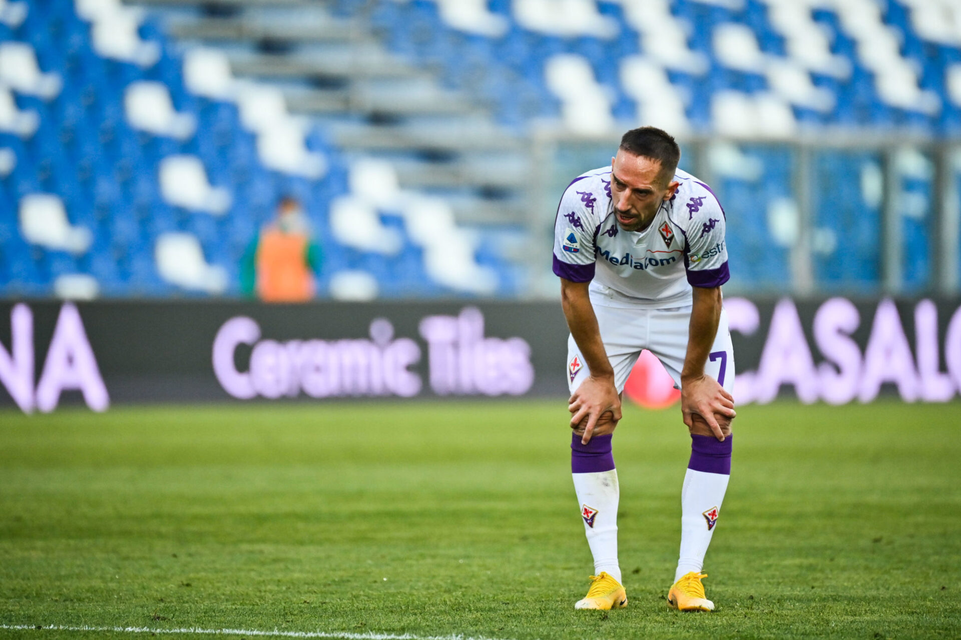 Franck Rib&eacute;ry est libre de tout contrat, la Fiorentina n'ayant pas prolong&eacute; l'ancien bail du Fran&ccedil;ais. @iconsport