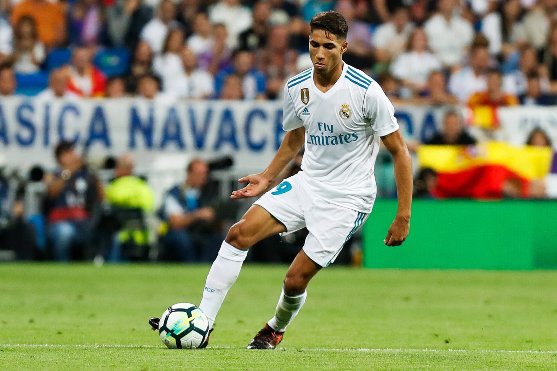 Hakimi sur les couleurs du Real Madrid (iconsport) Hakimi sur les couleurs du Real Madrid (iconsport)