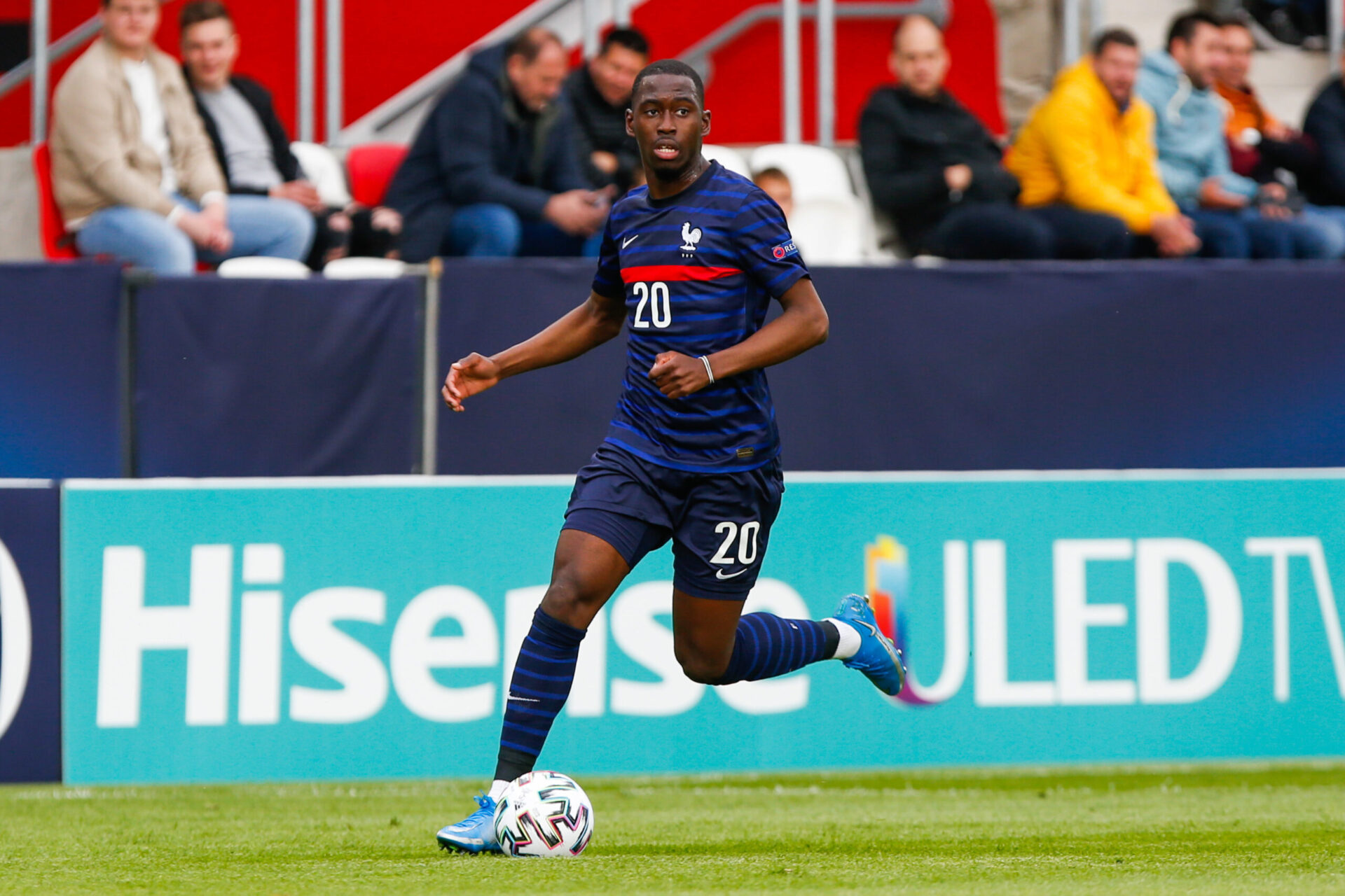 Utilis&eacute; 43 fois par Christophe Galtier la saison derni&egrave;re, Boubakary Soumar&eacute; a brill&eacute;, s'installant comme un titulaire indiscutable du milieu lillois (iconsport)