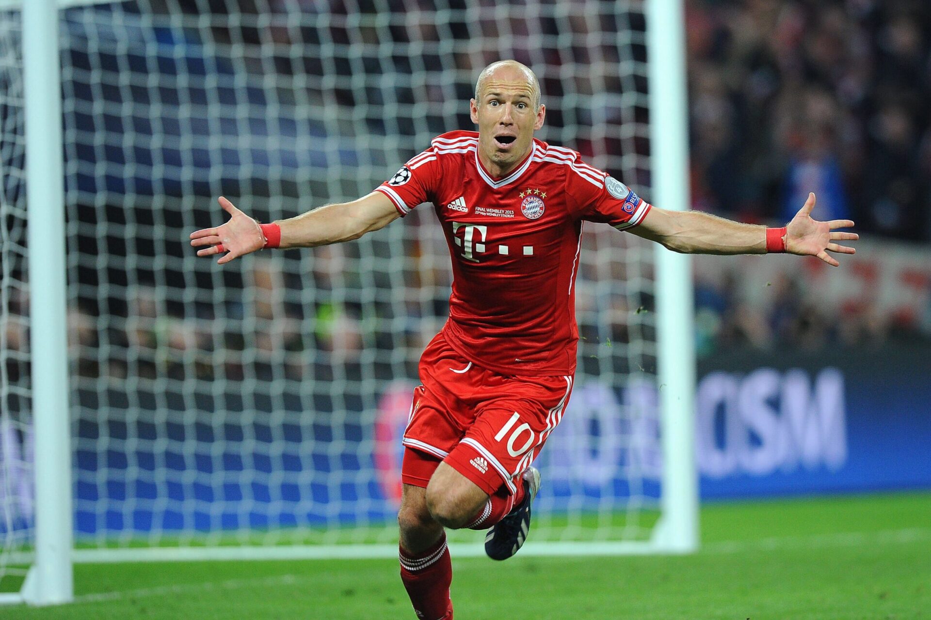 Après deux saisons à Chelsea et deux au Real, Arjen Robben a trouvé de la continuité au Bayern Munich à l'été 2009 (iconsport) Après deux saisons à Chelsea et deux au Real, Arjen Robben a trouvé de la continuité au Bayern Munich à l'été 2009 (iconsport)