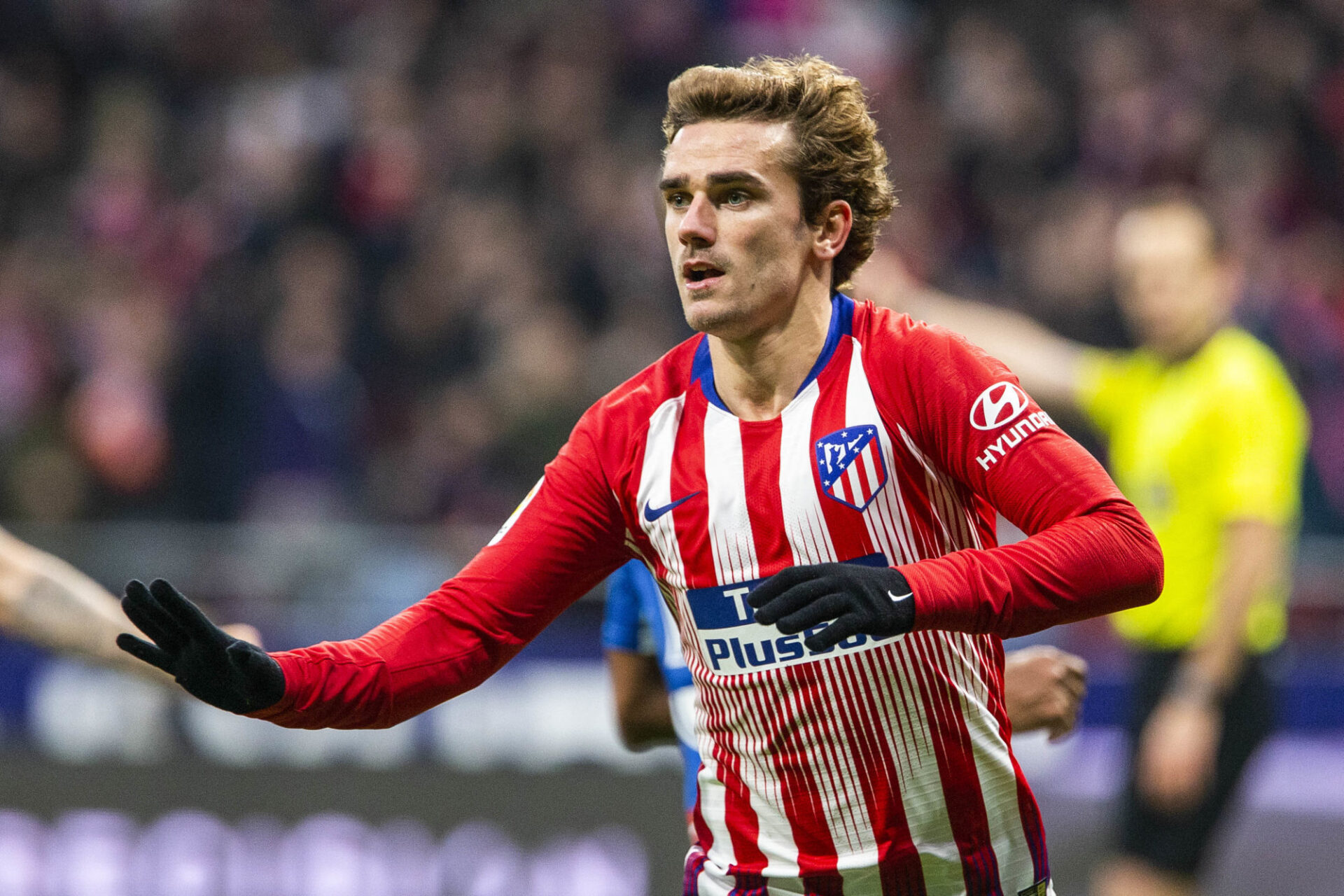 Tout semble pencher pour un d&eacute;part d'Antoine Griezmann du Bar&ccedil;a d&egrave;s cet &eacute;t&eacute;. @iconsport 