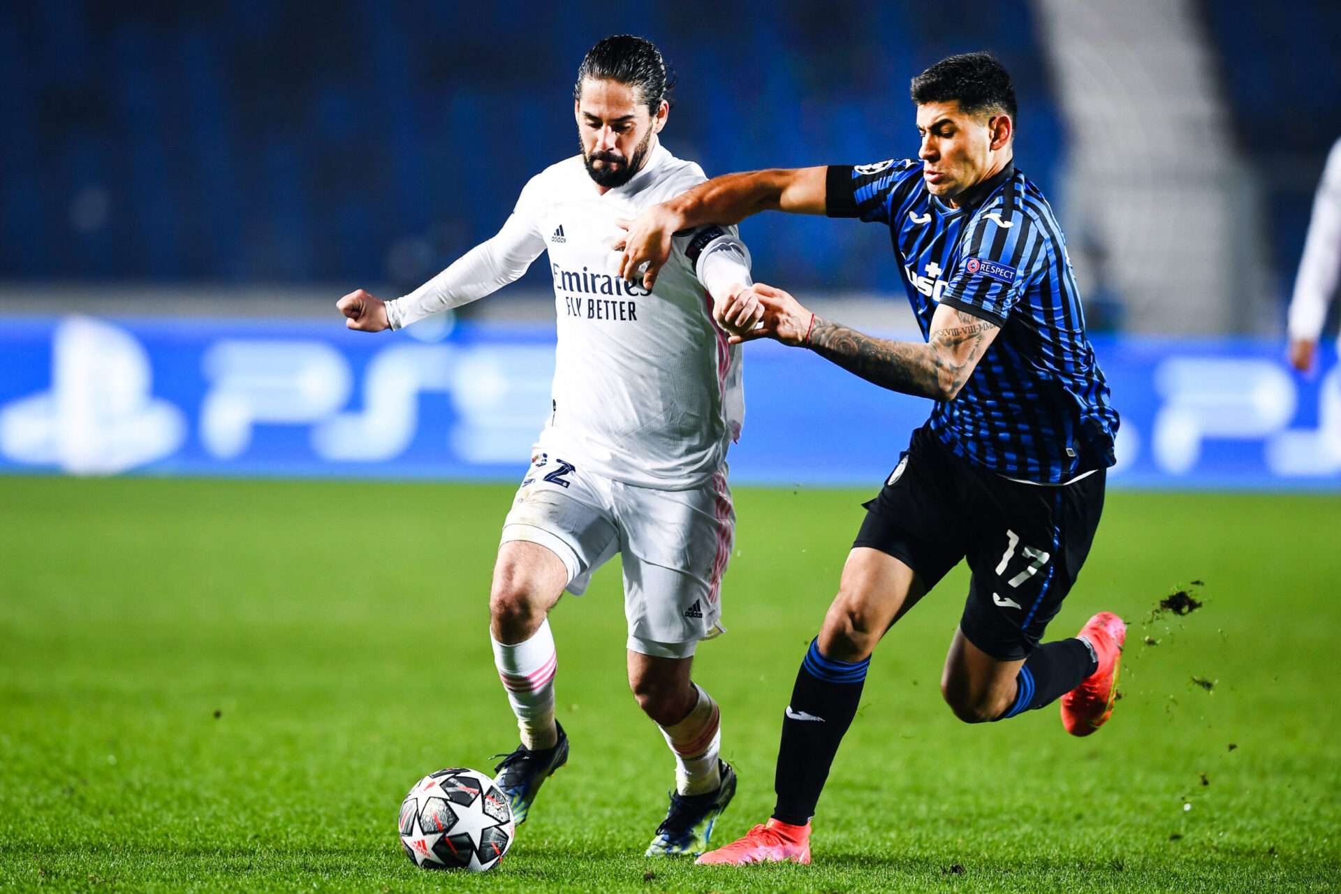 Acheté définitivement par l'Atalanta à la Juventus cet été, Cristian Romero est dans le viseur de Manchester United, de Tottenham et du FC Barcelone (iconsport)