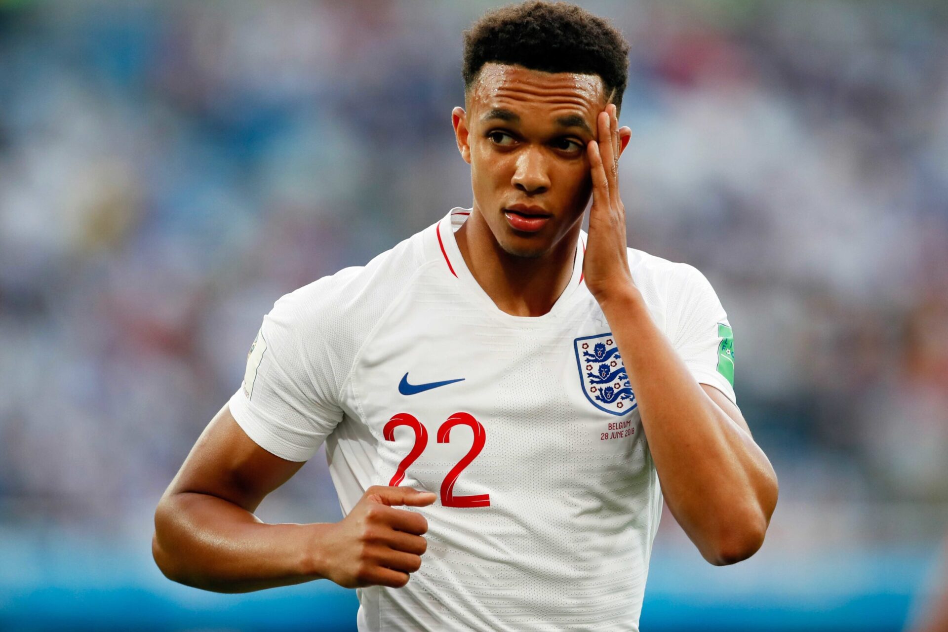 Trent Alexander-Arnold représentant son pays au football (Icon Sport)