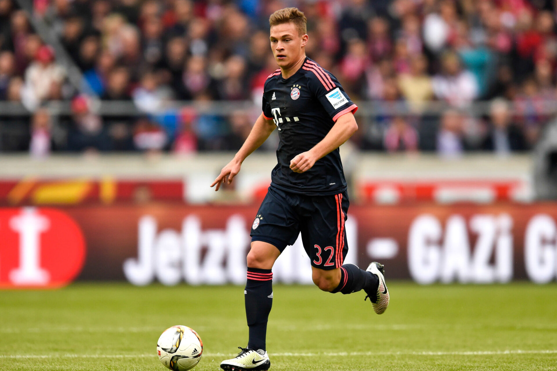 Joshua Kimmich jouant avec les Munichois (Icon Sport)