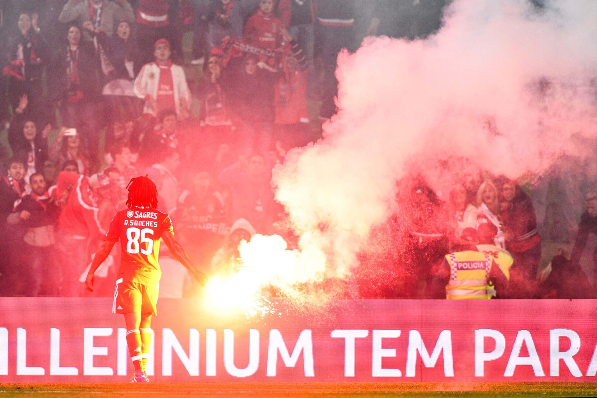 Renato Sanchez portant le maillot du SL Benfica (Icon Sport)