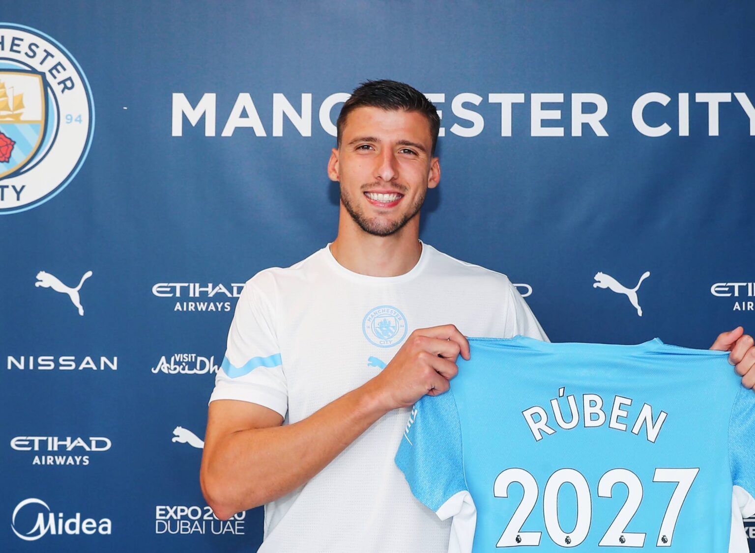Manchester City : Rúben Dias prolonge jusqu’en 2027