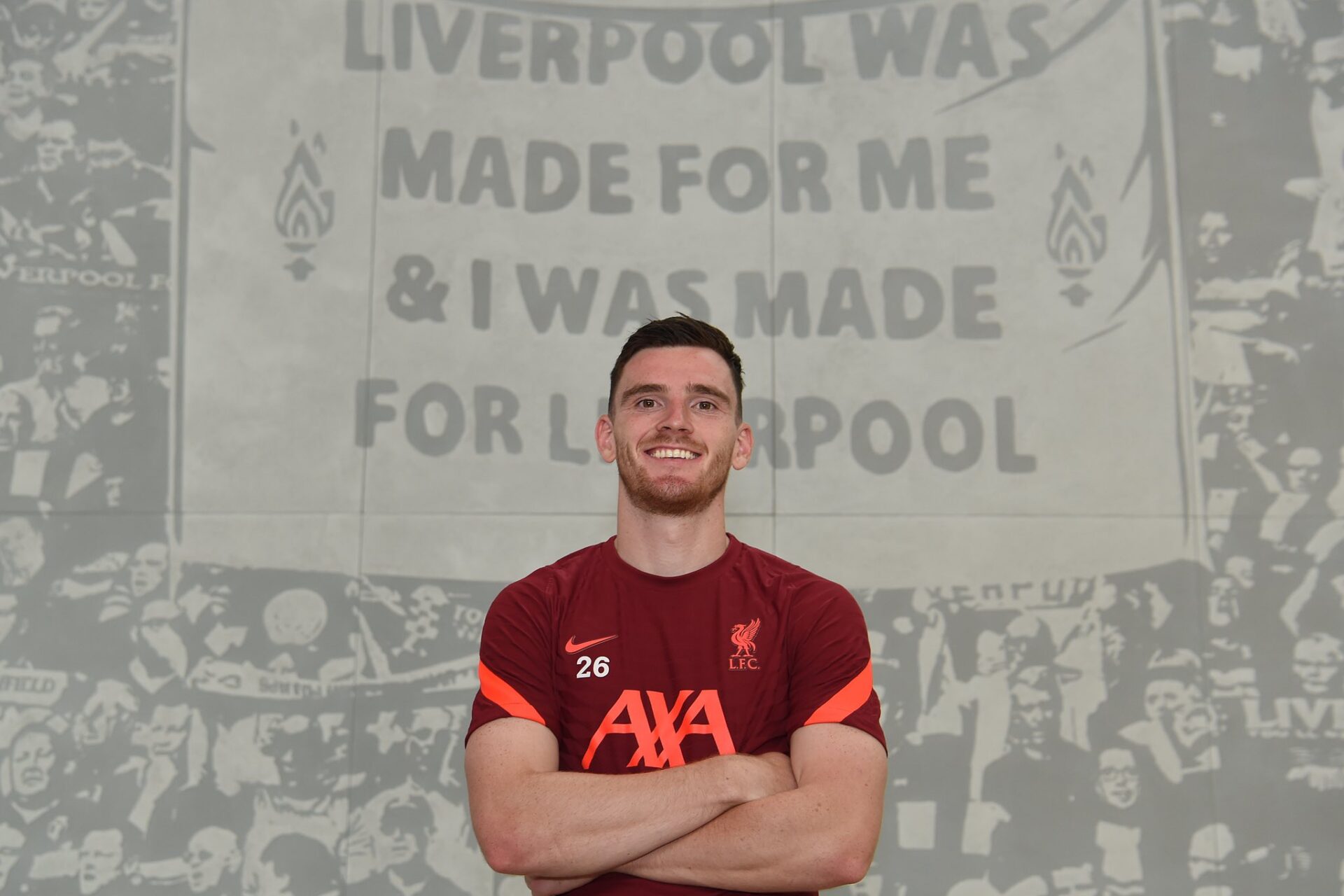 Robertson poursuit l'aventure sur les bords de la Mersey ! (Twitter Andy Robertson)