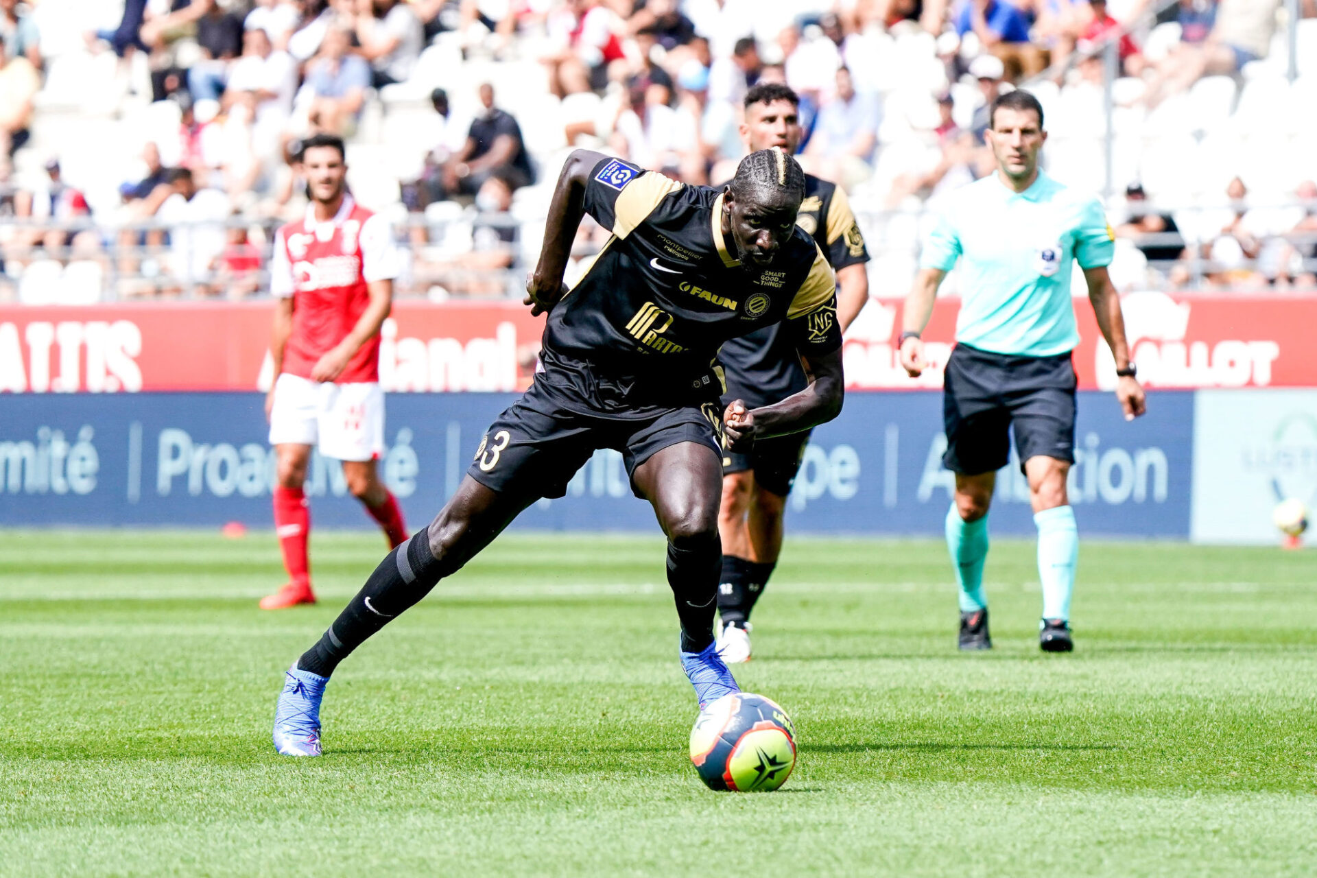 Mamadou Sakho a v&eacute;cu une apr&egrave;s-midi compliqu&eacute;e pour son retour en Ligue 1. Icon Sport