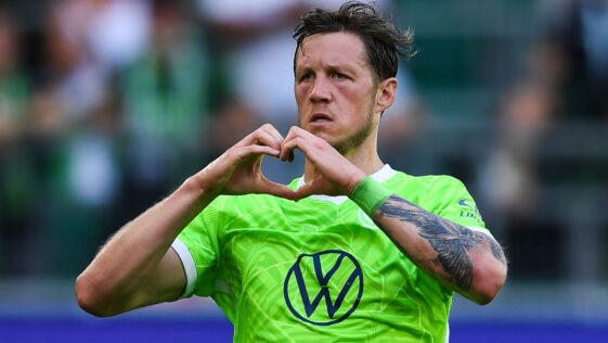 L'Inter Milan s'intéresse à l'attaquant néerlandais de Wolfsburg Wout Weghorst. Icon Sport