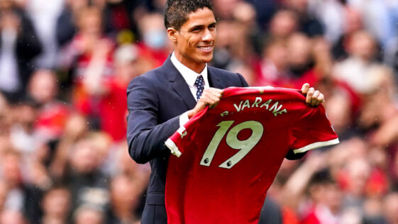 Raphaël Varane a officiellement signé son contrat à Manchester United. Icon Sport