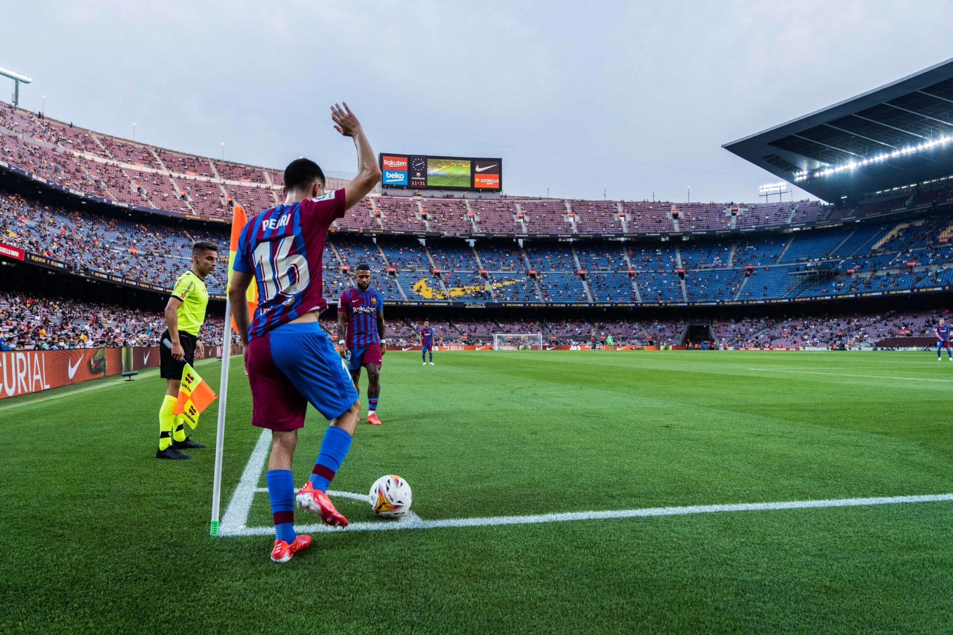 Pedri serait d&eacute;j&agrave; dispos&eacute; &agrave; accepter l'offre de prolongation du Bar&ccedil;a. Icon Sport