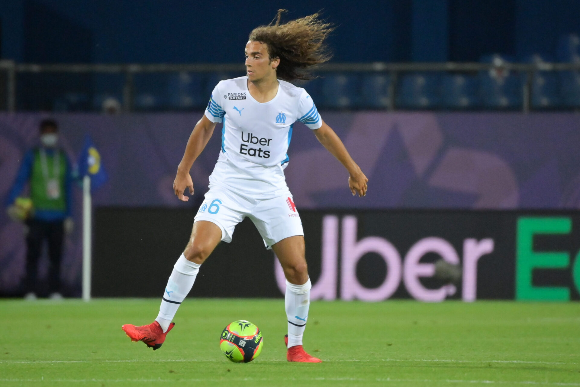Matteo Guendouzi commen&ccedil;ant sa carri&egrave;re de footballeur avec le club de Lorient (Icon Sport)