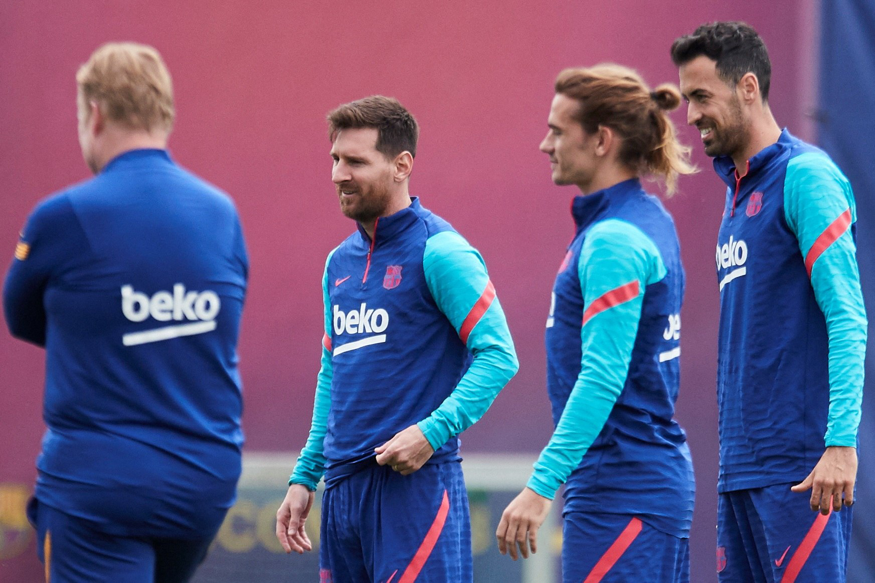 Ronald Koeman et Lionel Messi à l'entrainement (iconsport) Ronald Koeman et Lionel Messi à l'entrainement (iconsport)