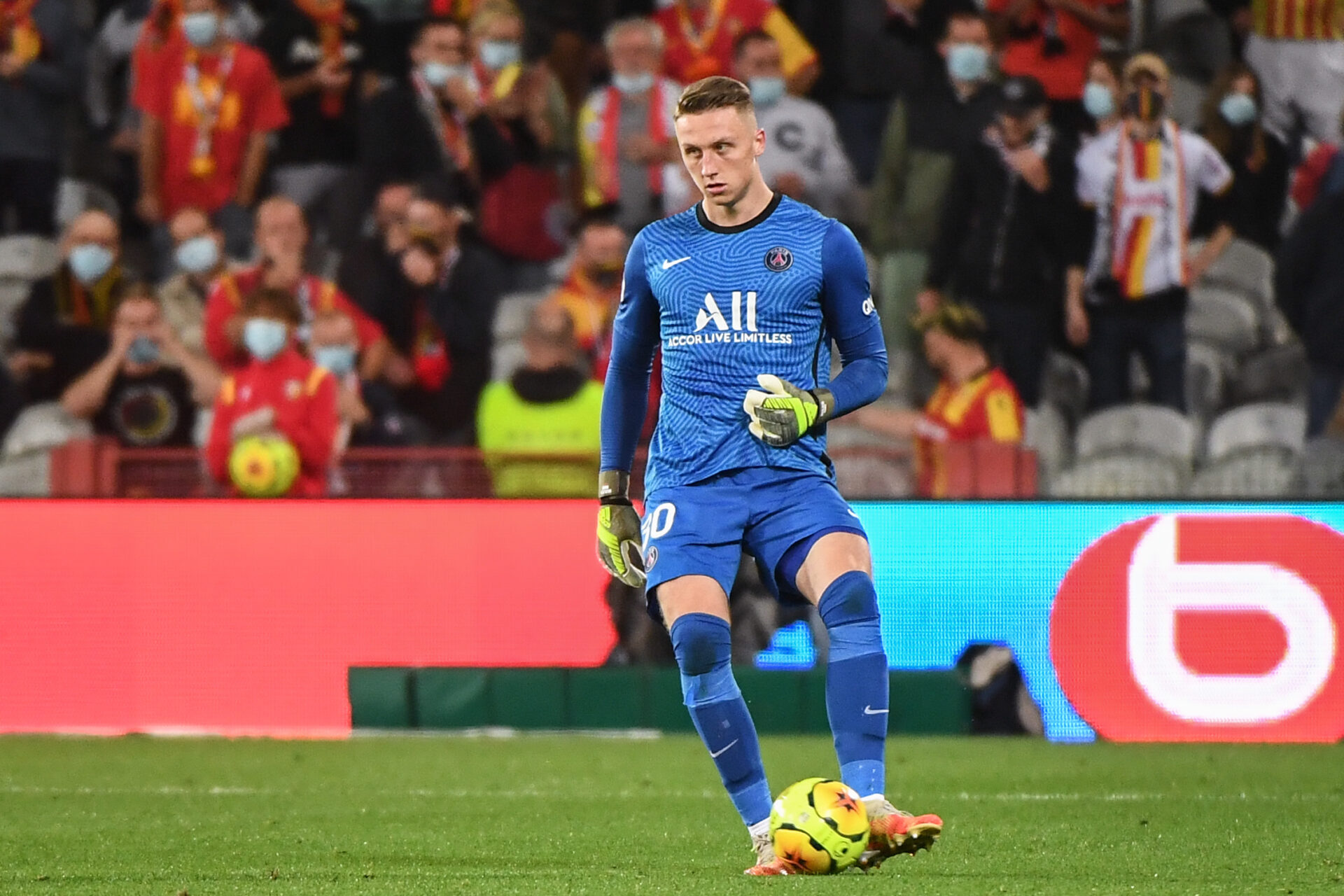 Marcin Bulka sous les couleurs du PSG (iconsport)