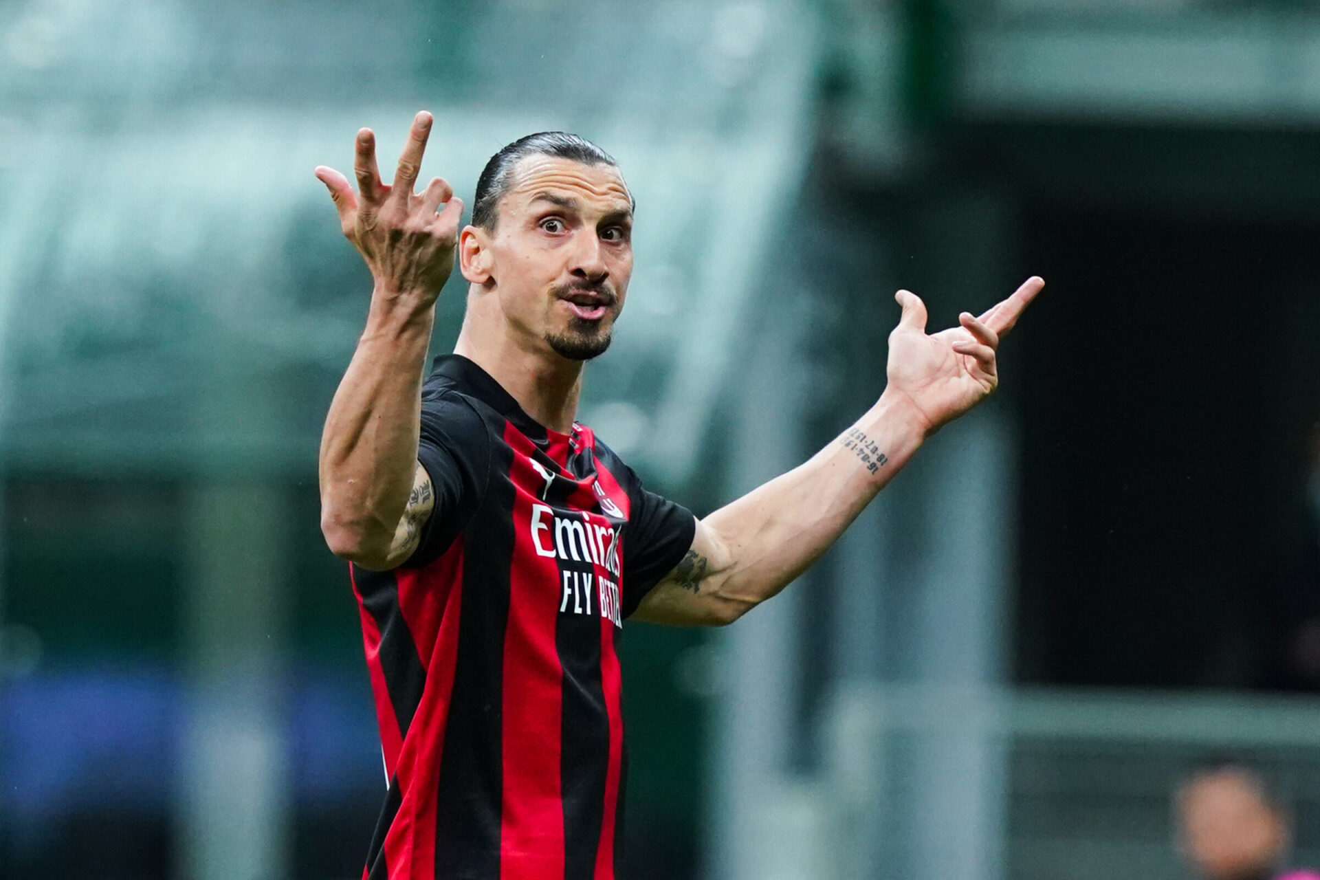 Blessé en fin de saison dernière, Zlatan Ibrahimovic n'a pour le moment pas pu participer aux rencontres de préparation de l'AC Milan et est attendu pour la reprise de la Serie A au plus tôt (iconsport)