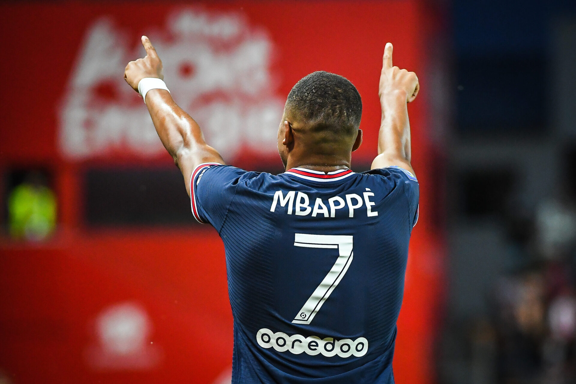 Premier but pour Mbappé en Ligue 1 cette saison (iconsport) Premier but pour Mbappé en Ligue 1 cette saison (iconsport)