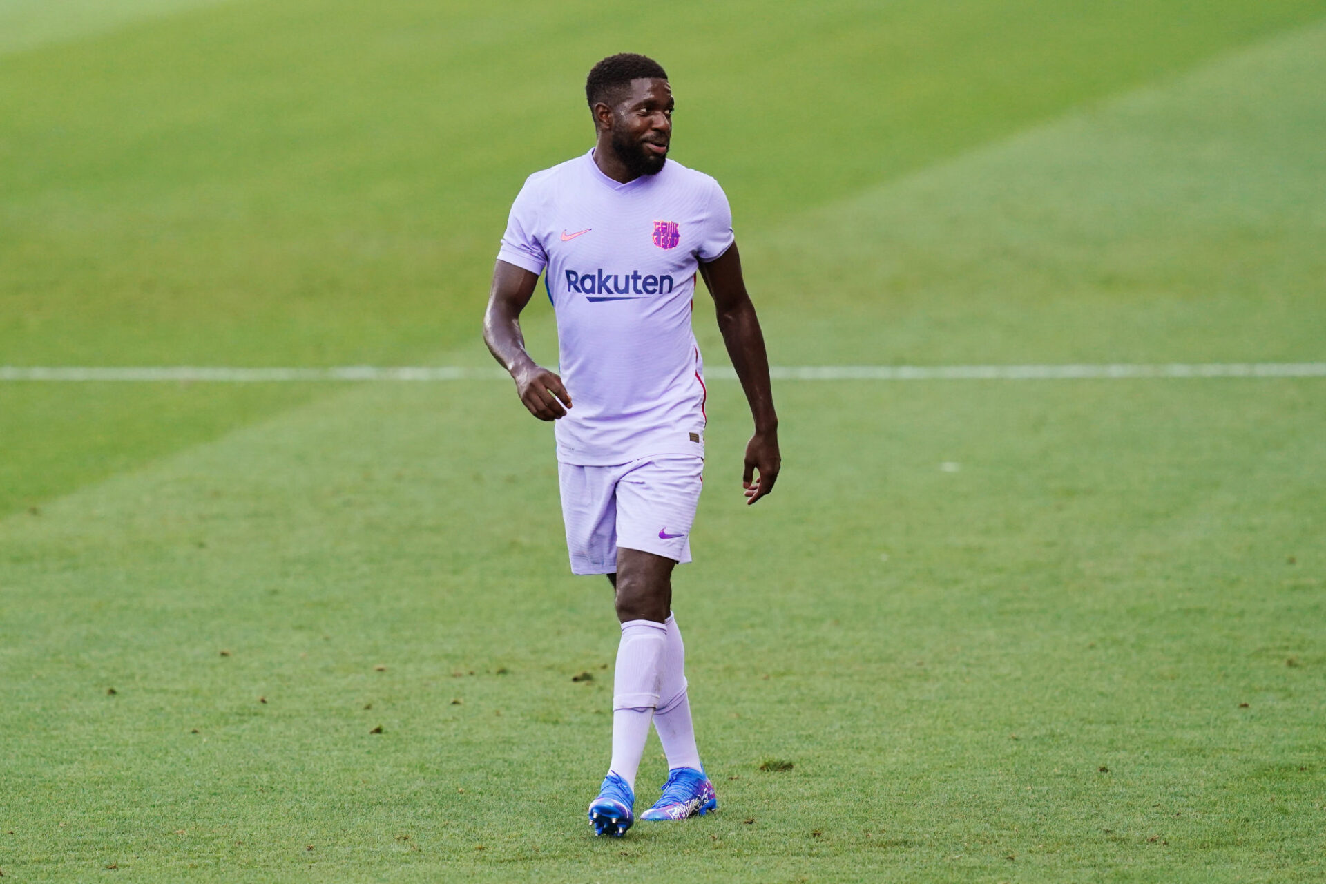 Samuel Umtiti a toujours la cote en Premier League ou en Serie A. Icon Sport Samuel Umtiti a toujours la cote en Premier League ou en Serie A. Icon Sport
