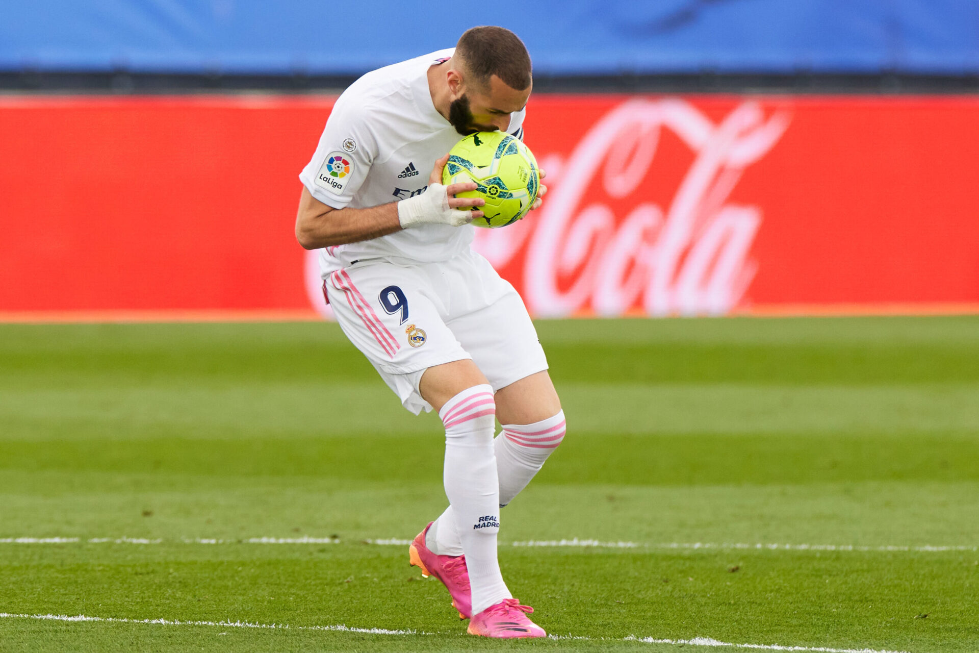 Benzema sera le leader du Real Madrid jusqu'en 2023, au moins. Icon Sport