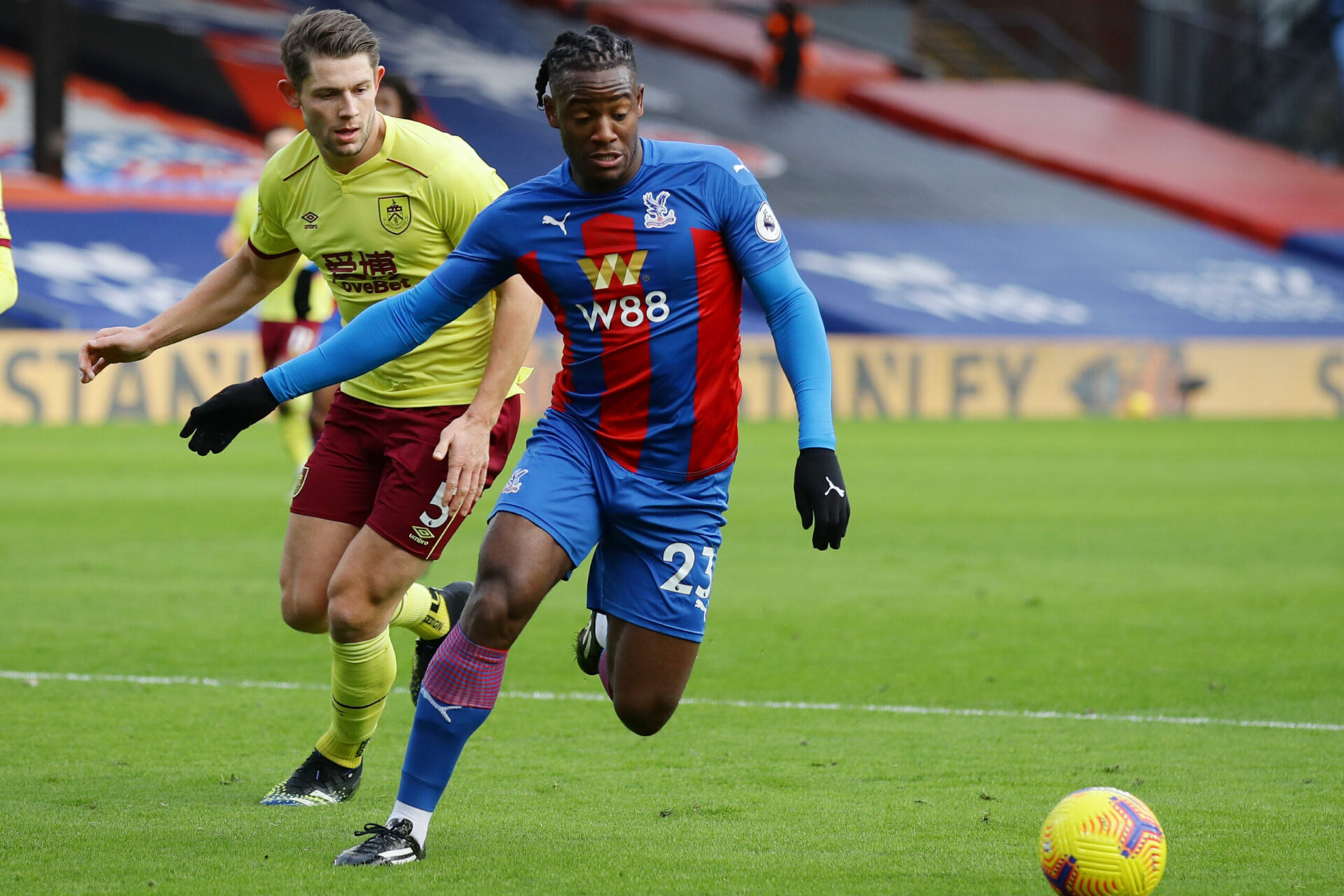 Pr&ecirc;t&eacute; &agrave; Crystal Palace depuis une saison et demi, Michy Batshuayi va conna&icirc;tre un cinqui&egrave;me pr&ecirc;t depuis son arriv&eacute;e &agrave; Chelsea (iconsport)