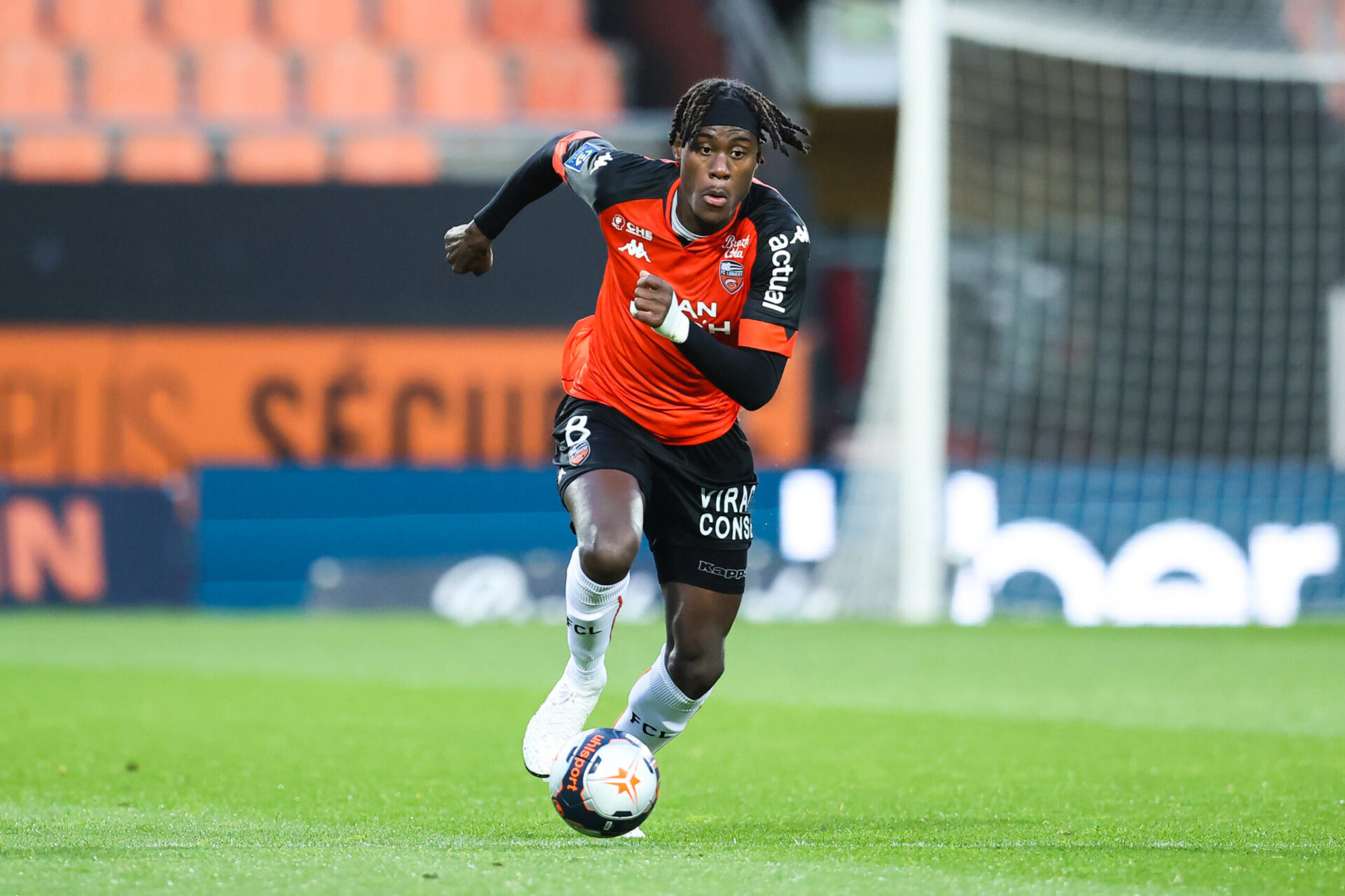 Chalobah a v&eacute;cu un grand moment face &agrave; Palace en marquant avec son club formateur pour son premier match de Premier League (Rex)