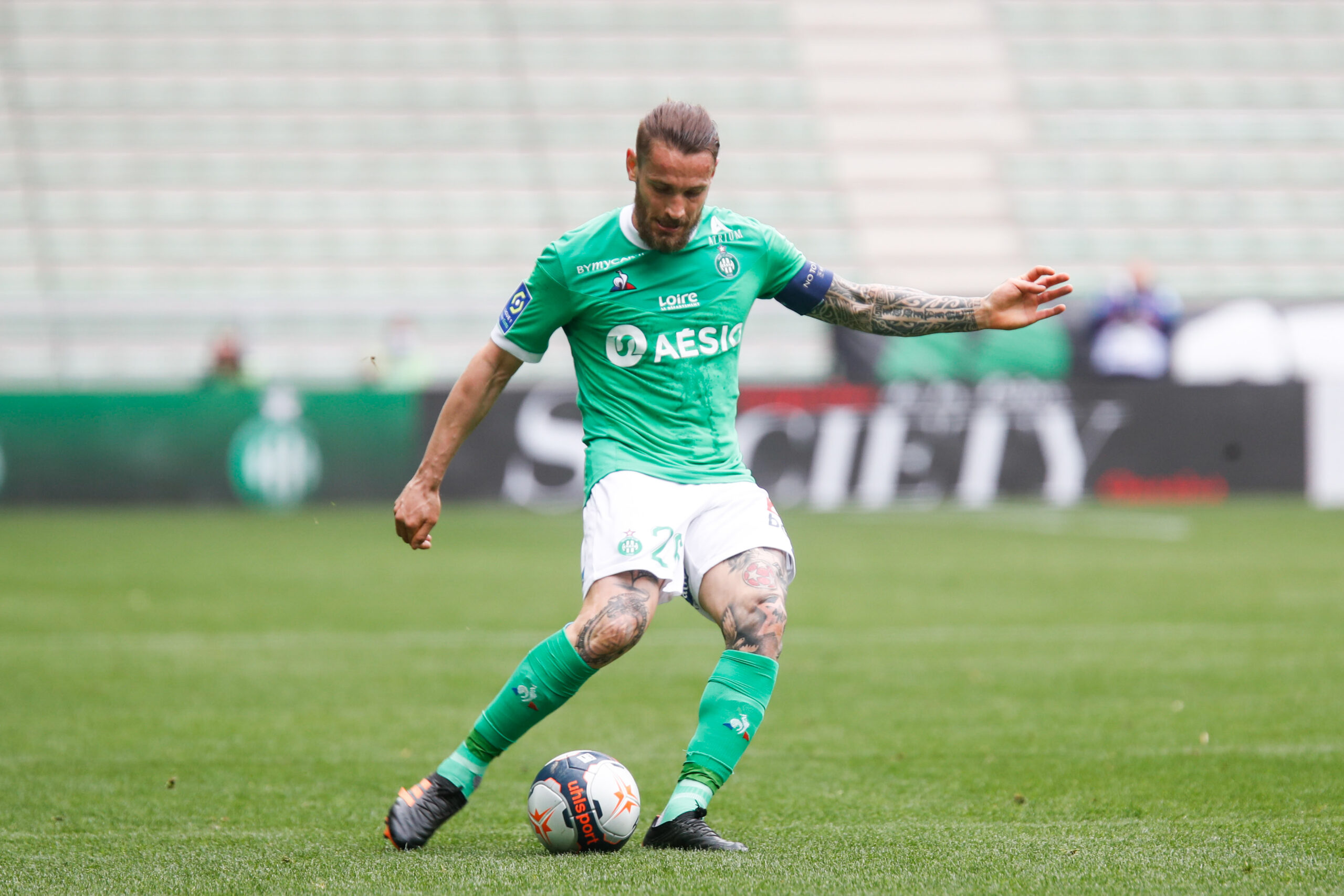 Mercato : Mathieu Debuchy rebondit à Valenciennes (officiel)