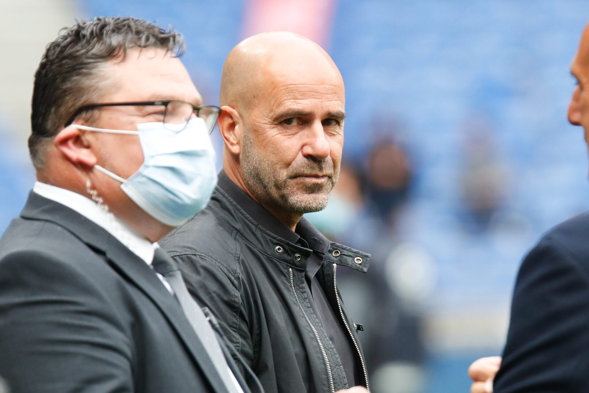 Peter Bosz attend des joueurs au mercato (iconsport)