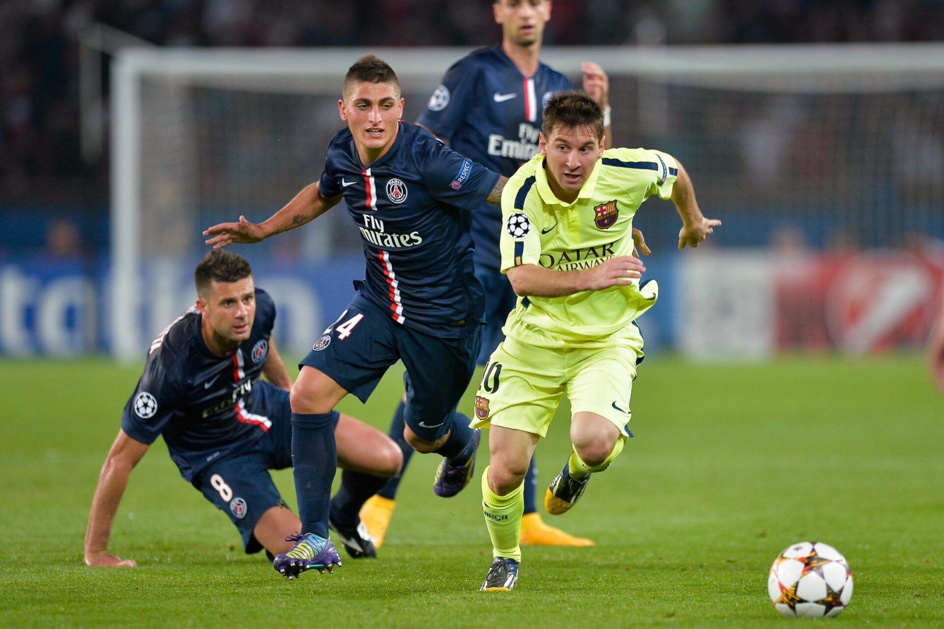 Marco Verratti et Lionel Messi se sont affront&eacute;s &agrave; plusieurs reprises en Ligue des champions. Ils seront d&eacute;sormais co&eacute;quipiers au Paris Saint-Germain (iconsport)