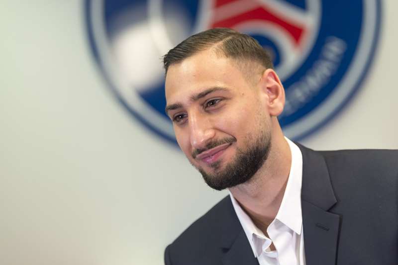Gianluigi Donnarumma est impatient de pouvoir bient&ocirc;t &eacute;voluer avec Lionel Messi &agrave; Paris (iconsport)