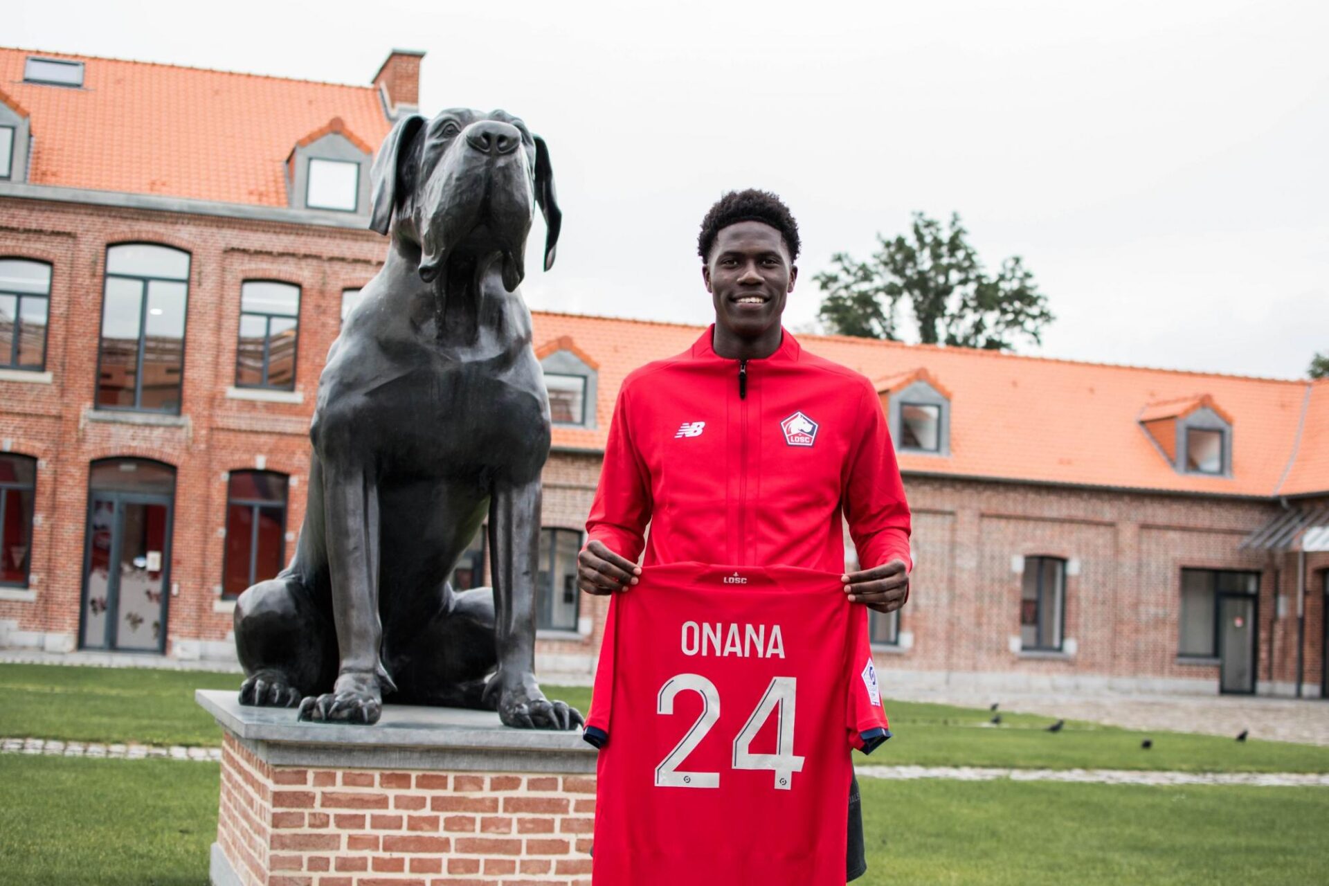 Lille, Mercato : Onana officiellement chez les Dogues — Foot11.com