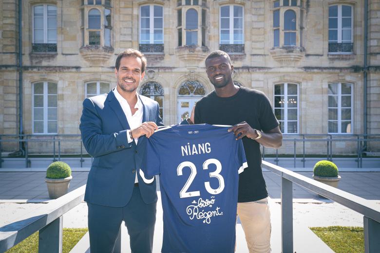 Pas qualifié pour le match contre Rennes, Niang pourrait faire ses débuts avec les Girondins contre l'AS Monaco. FCGB