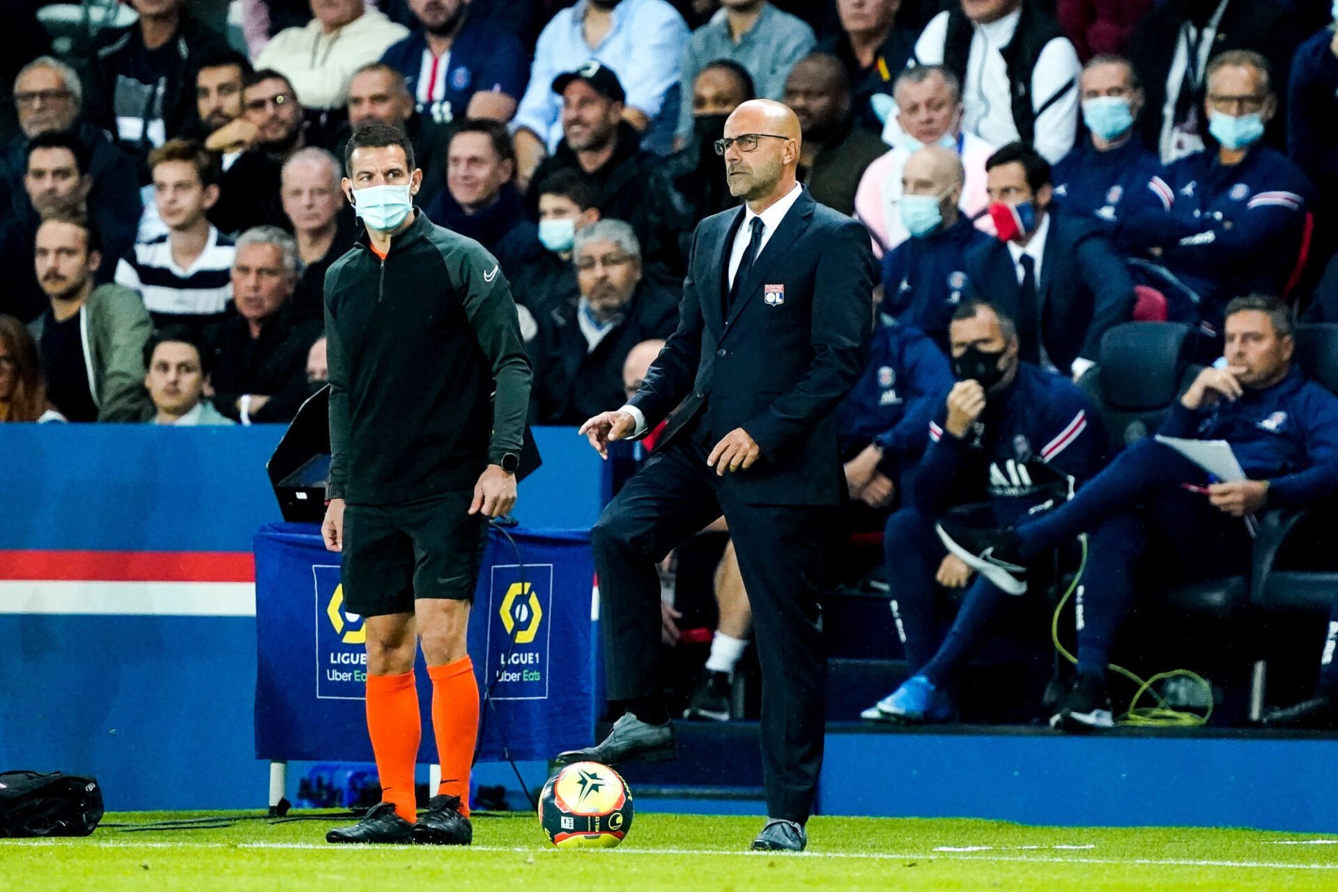 Peter Bosz se projetait déjà sur le match contre Troyes après la défaite face au PSG (1-2). Icon Sport