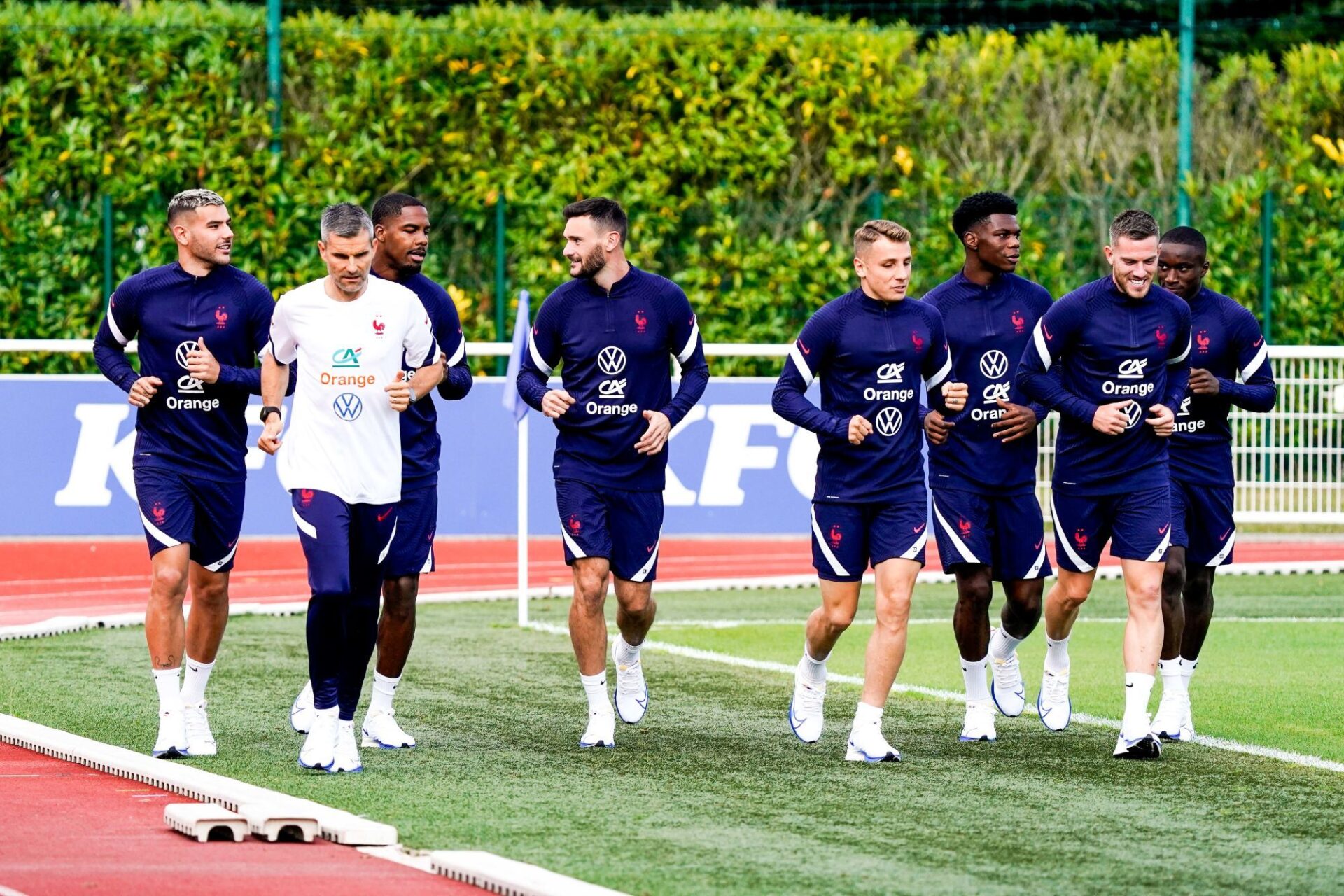 Didier Deschamps veut voir ses Bleus (ici Jules Kound&eacute;) ma&icirc;triser au maximum le match contre la Bosnie, ce mercredi 1er septembre. Icon Sport