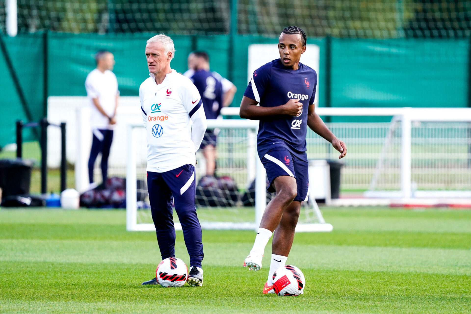 Didier Deschamps veut voir ses Bleus (ici Jules Kound&eacute;) ma&icirc;triser au maximum le match contre la Bosnie, ce mercredi 1er septembre. Icon Sport