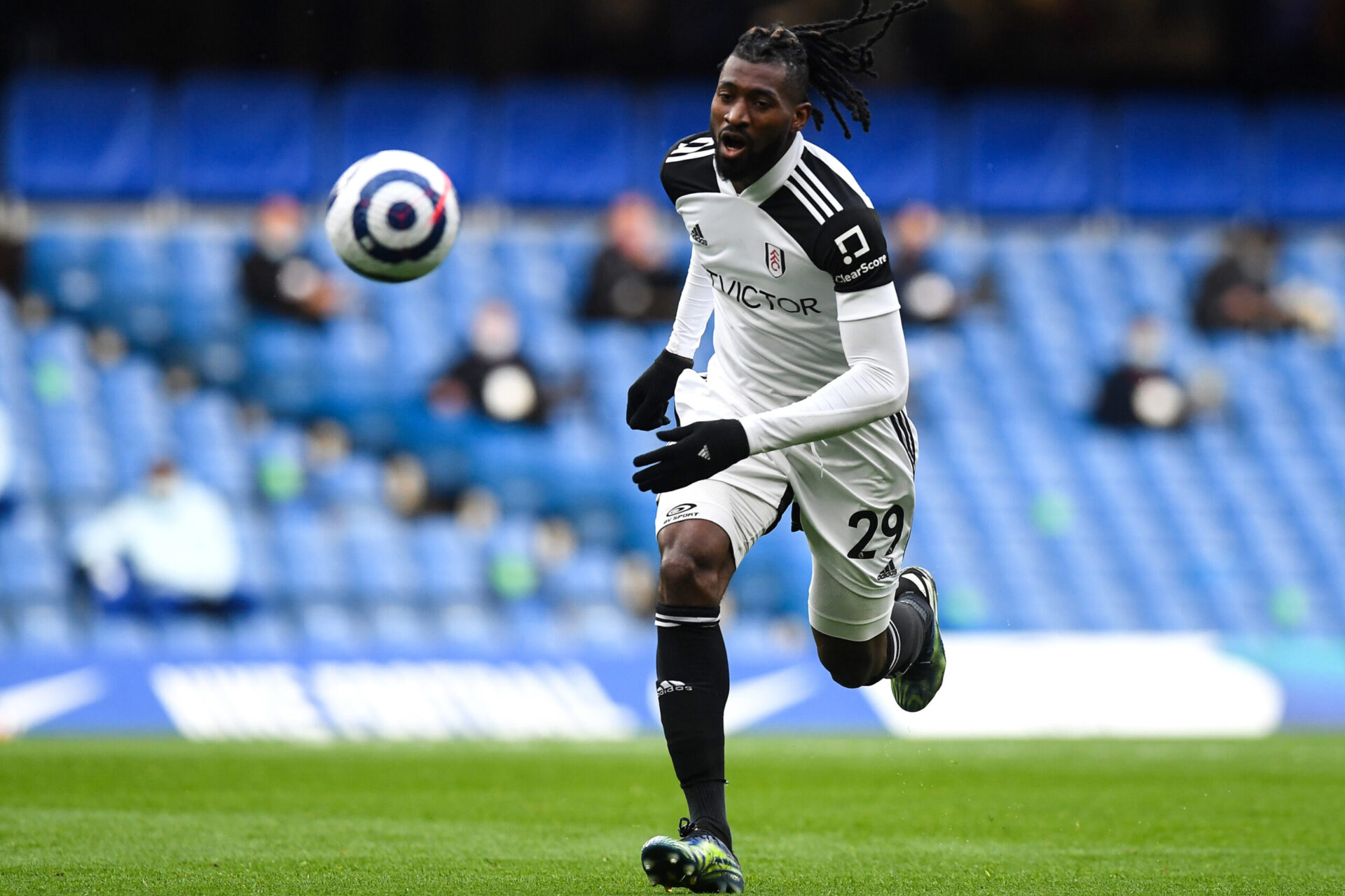 Apr&egrave;s avoir pass&eacute; la derni&egrave;re saison &agrave; Fulham, Zambo-Anguissa va d&eacute;couvrir la Serie A avec Naples (iconsport)