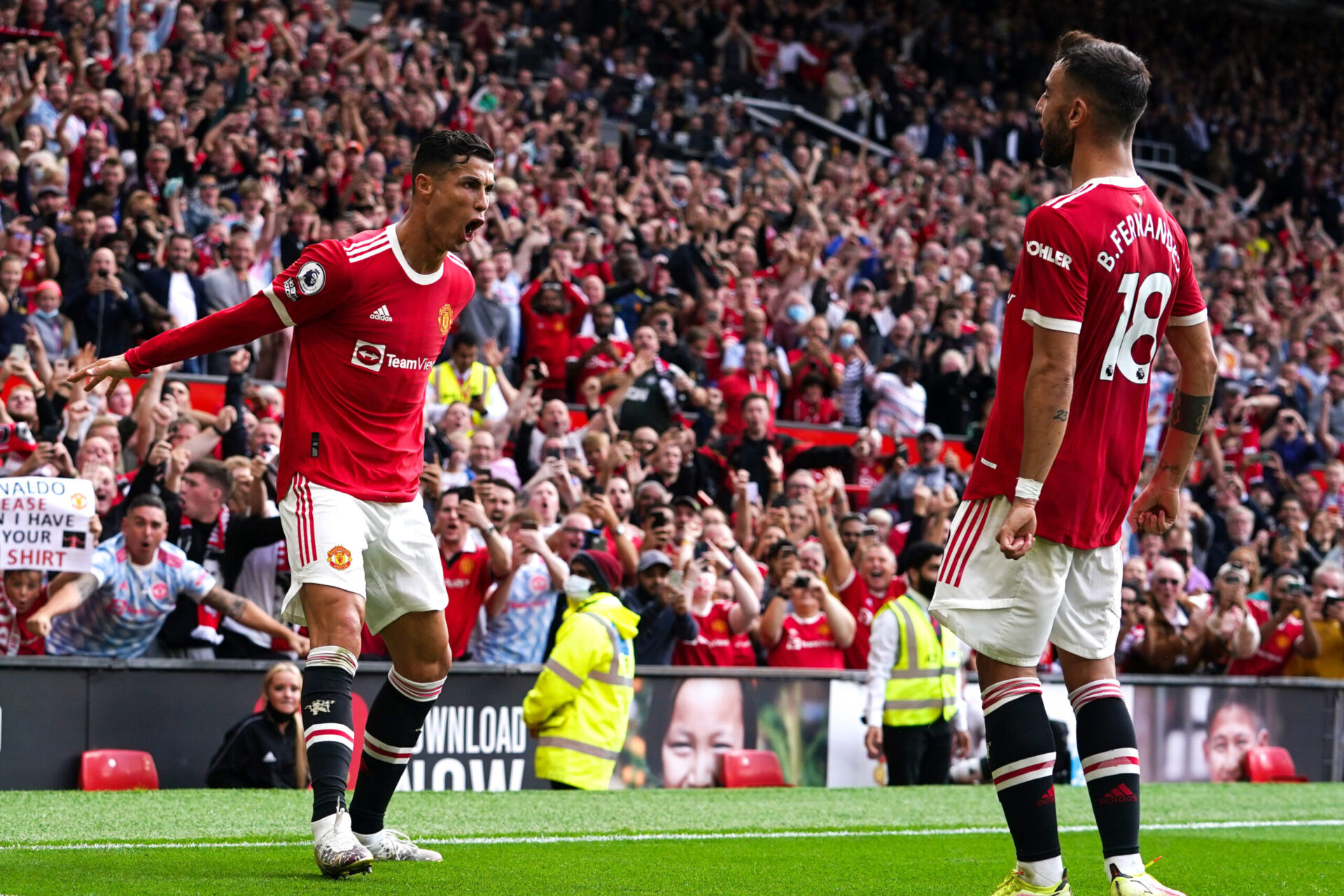 Cristiano Ronaldo, de retour dans son jardin (IconSport)