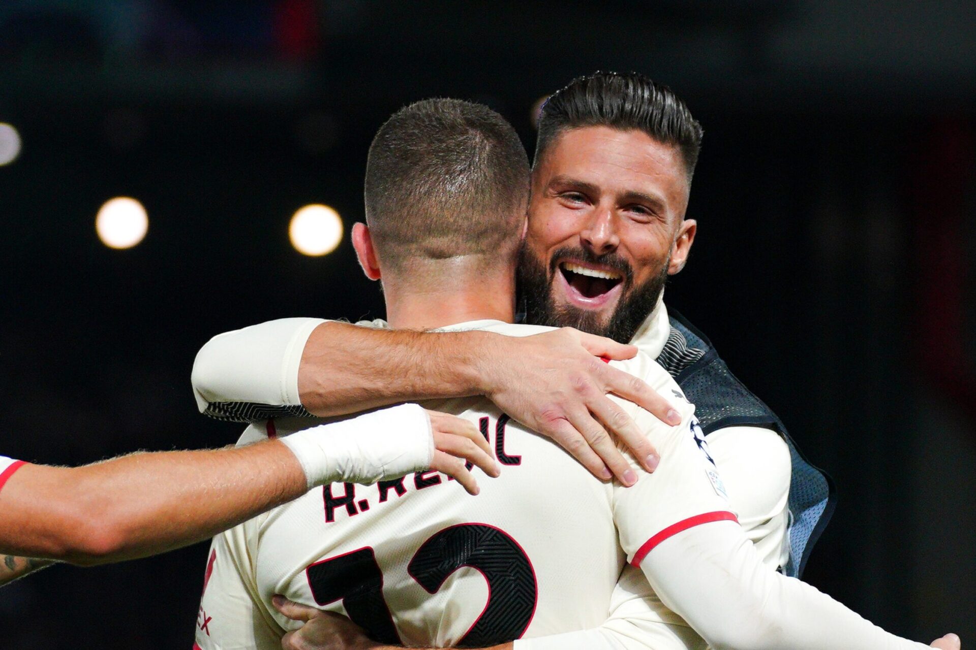 On ne sait pas encore qui de Rebić ou Giroud sera titulaire contre la Juve (iconsport)
