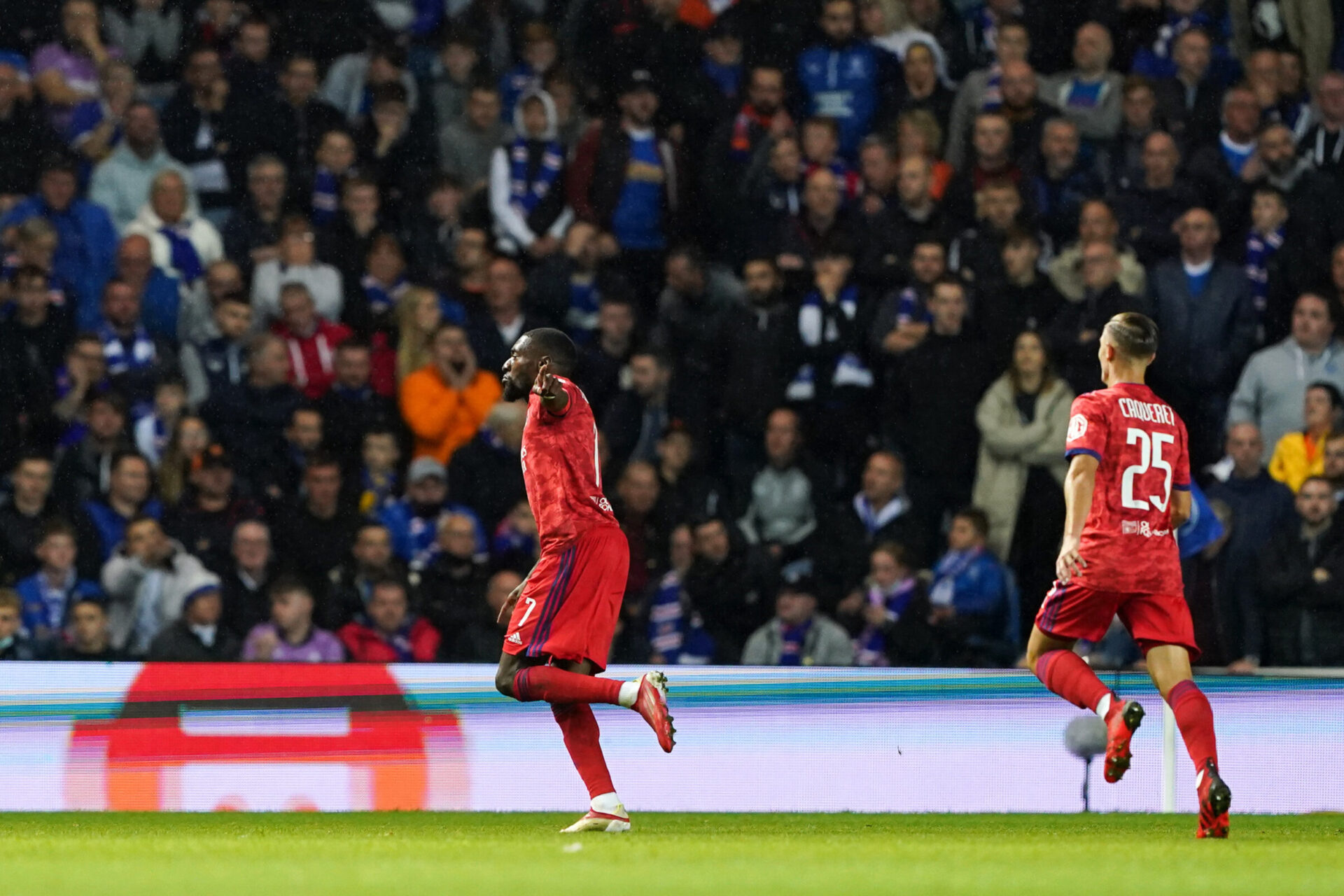 L'OL s'est imposé à Glasgow face aux Rangers grâce notamment à Toko Ekambi. Icon Sport
