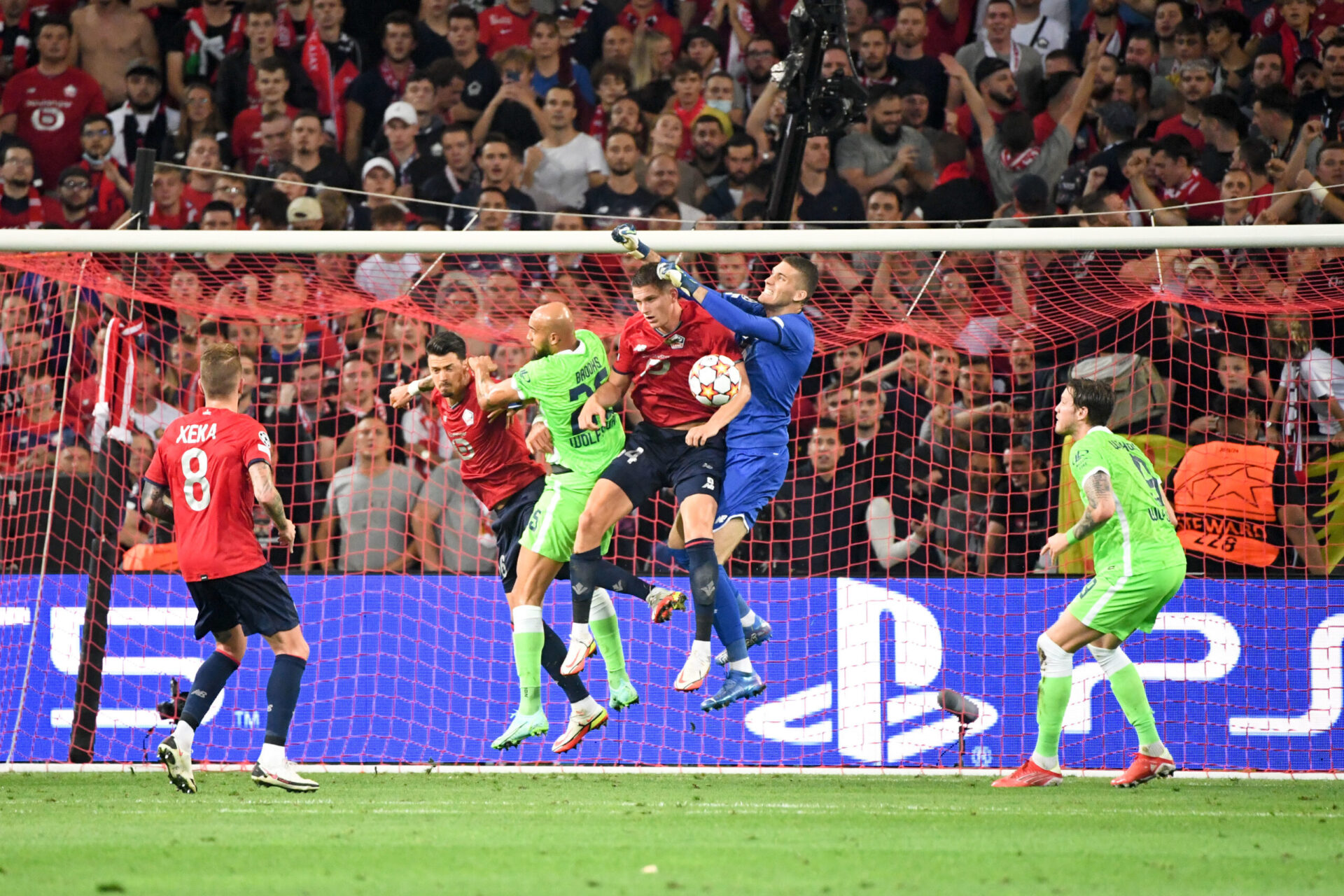 Lors de la première journée, le LOSC avait concédé le match nul contre Wolfsburg au stade Pierre Mauroy. Icon Sport