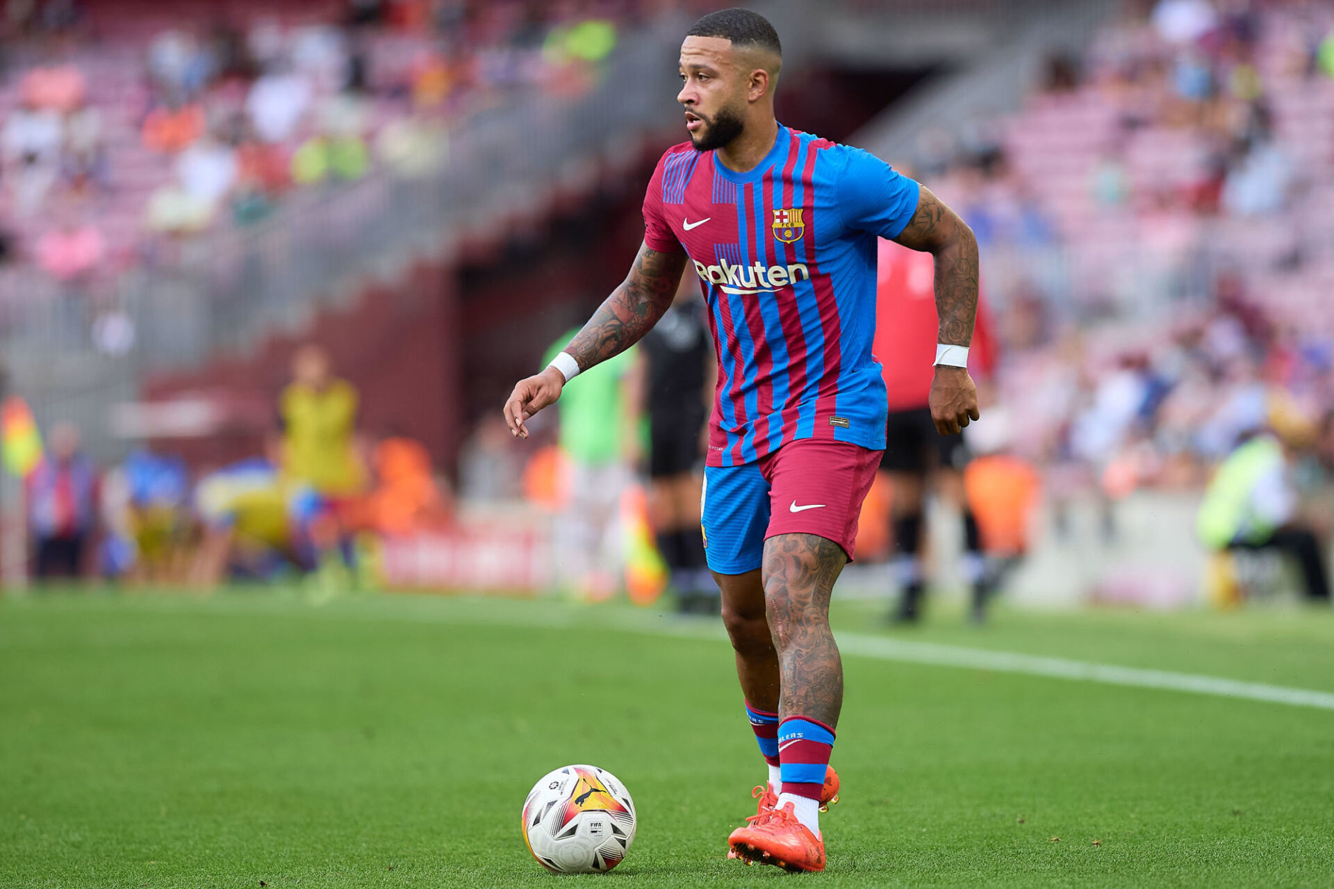 Koeman s'appuiera sans doute beaucoup sur Memphis Depay pour être dangereux devant lors des prochains mois (iconsport)