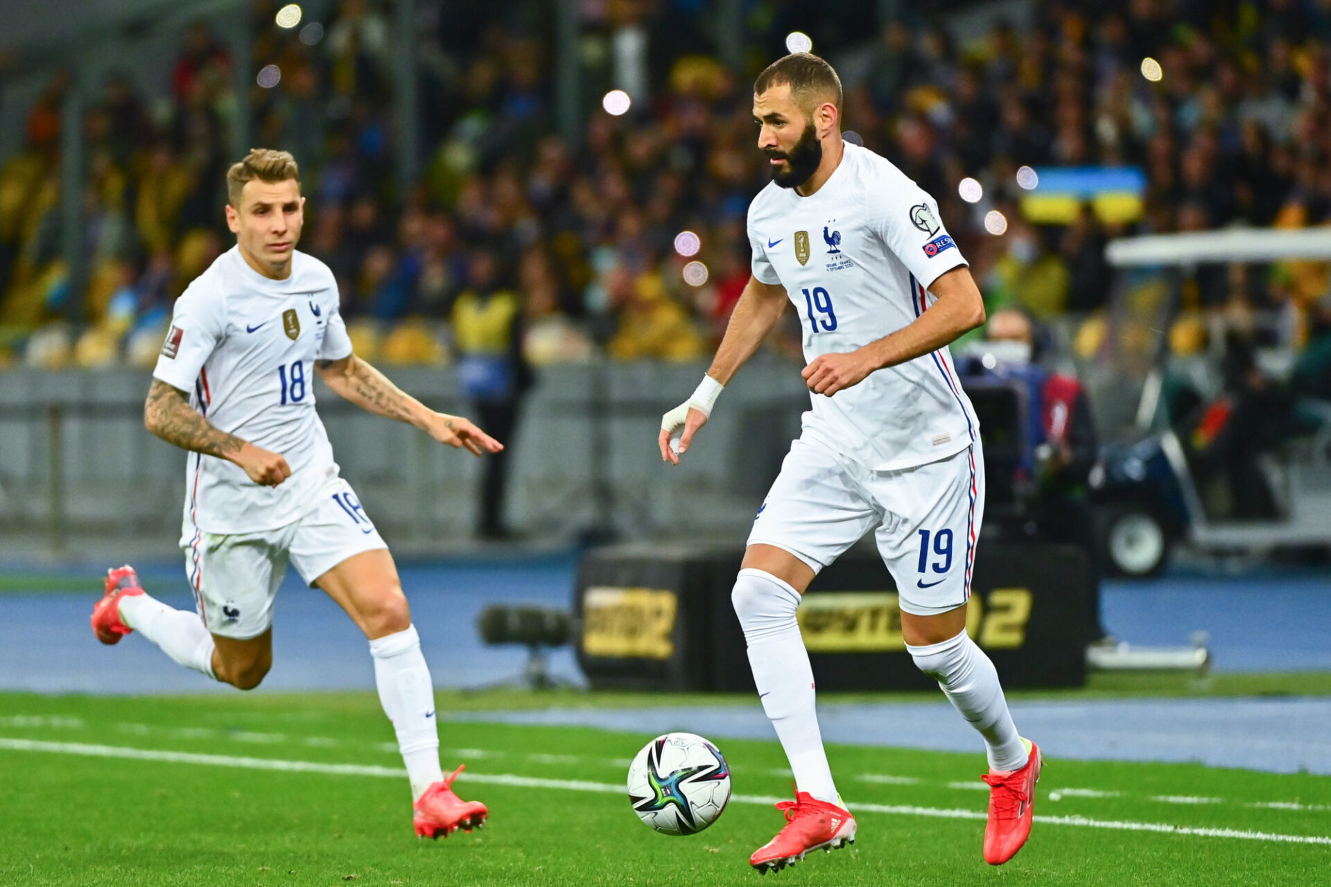 Rempla&ccedil;ant au coup d'envoi, Karim Benzema n'a pas r&eacute;ussi &agrave; forcer la d&eacute;cision pour la France apr&egrave;s son entr&eacute;e en jeu contre l'Ukraine. Icon SPort