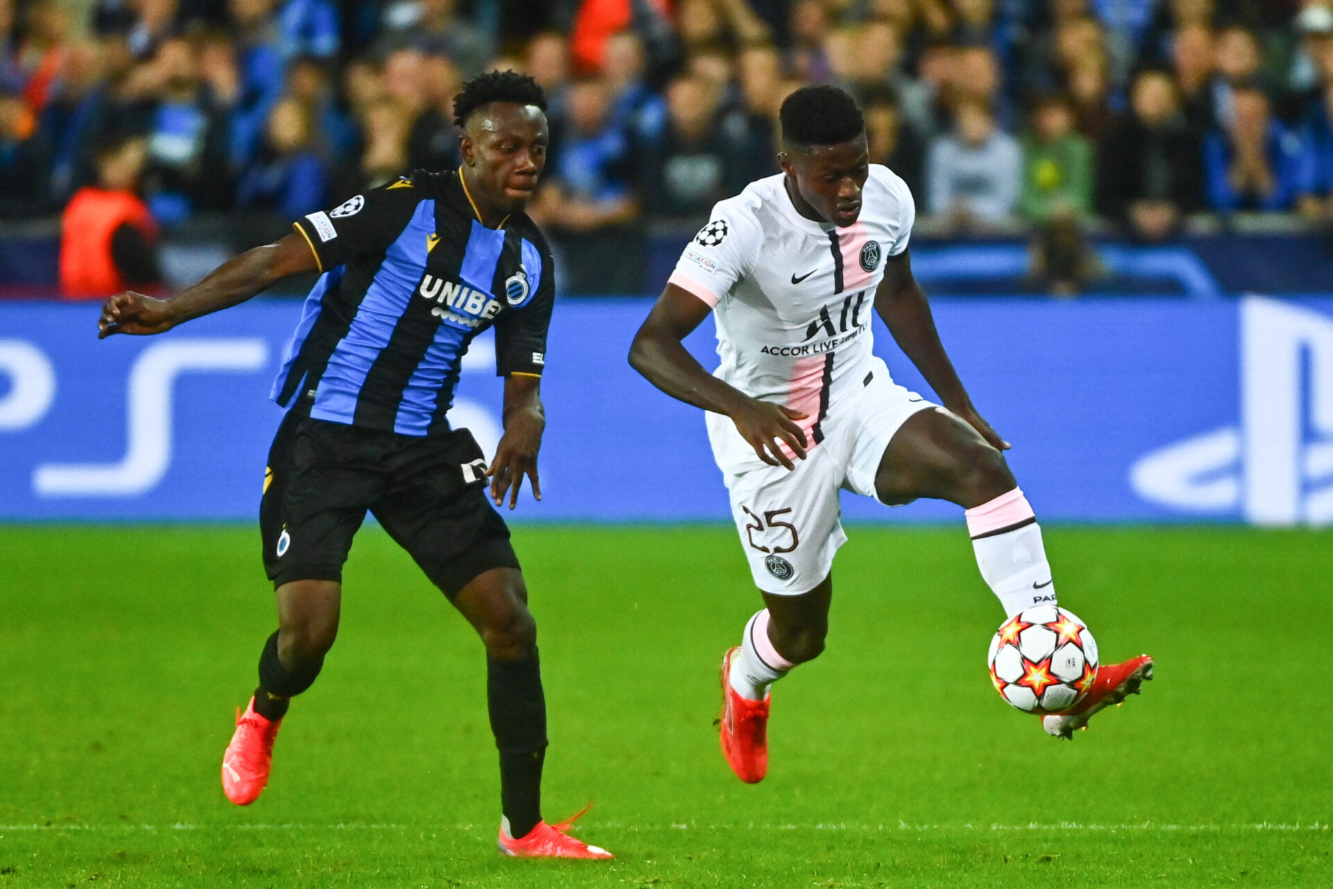 Nuno Mendes a fait ses débuts avec le PSG en Ligue des Champions (iconsport)