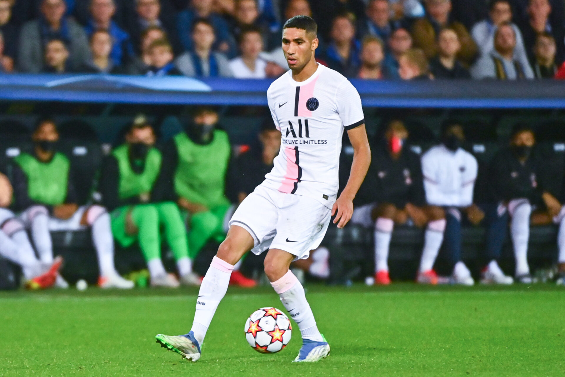 Arrivé au PSG cet été, Achraf Hakimi rêverait de rejouer au Real Madrid selon Antonio Conte (iconsport)