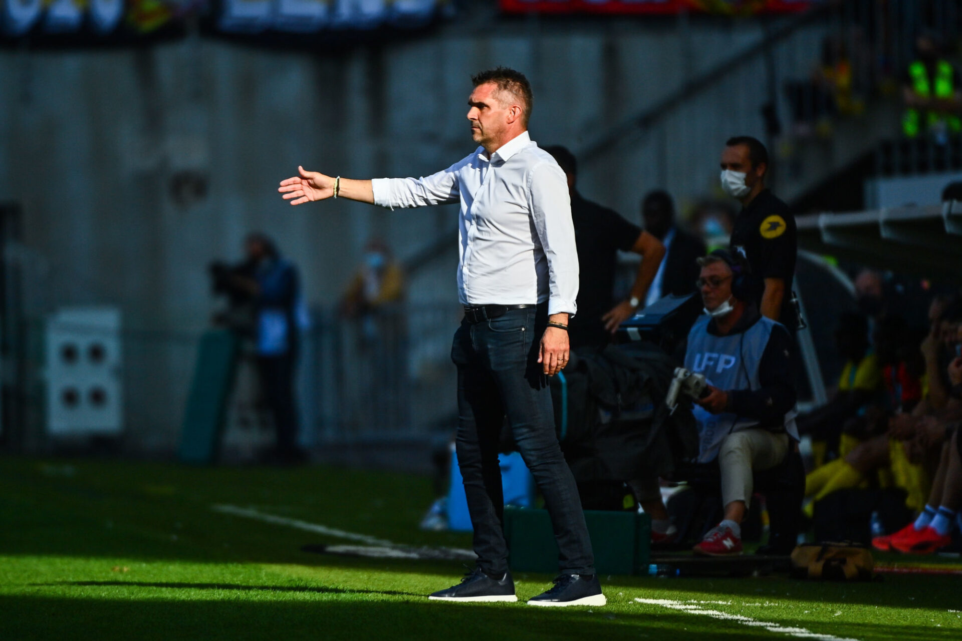 Jocelyn Gourvennec, l'entraîneur de Lille, veut que les supporters "puissent aller assister à un match tranquillement", sans crainte de débordements ou autres. Icon Sport