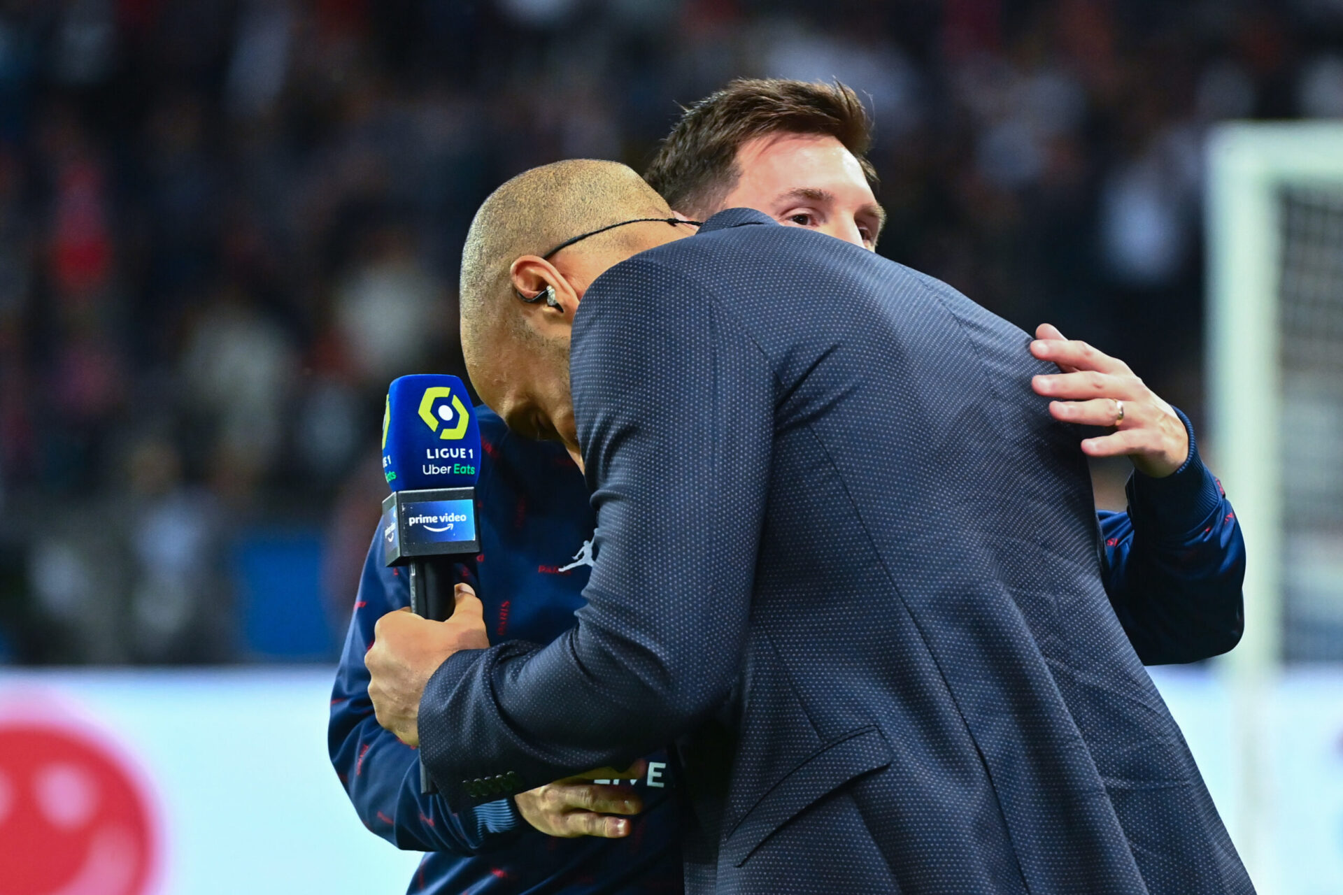 Anciens coéquipiers au Barça, Thierry Henry et Lionel Messi se sont salués avant PSG - Lyon (iconsport)