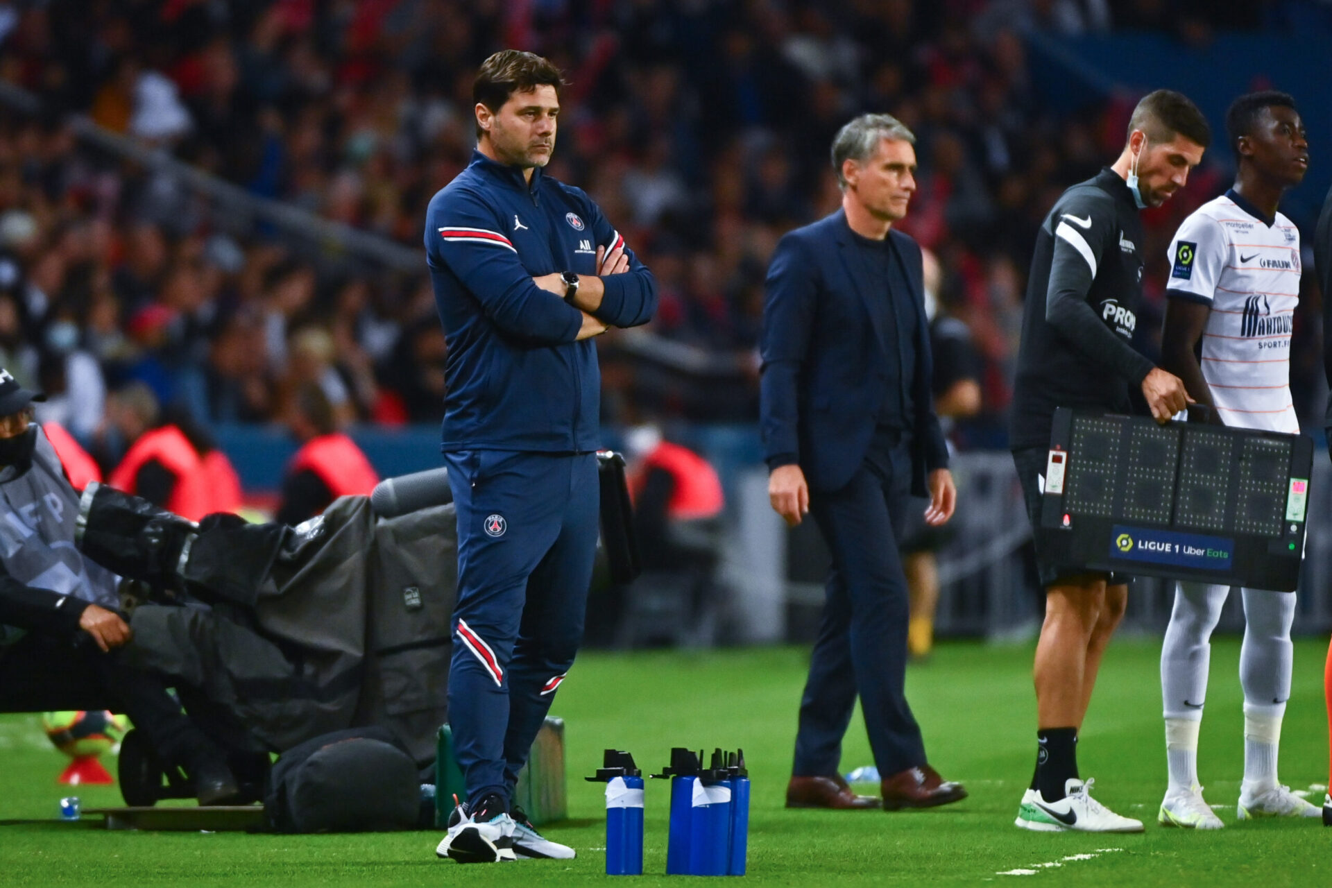 Mauricio Pochettino sur le banc du PSG face &agrave; Montpellier (iconsport)