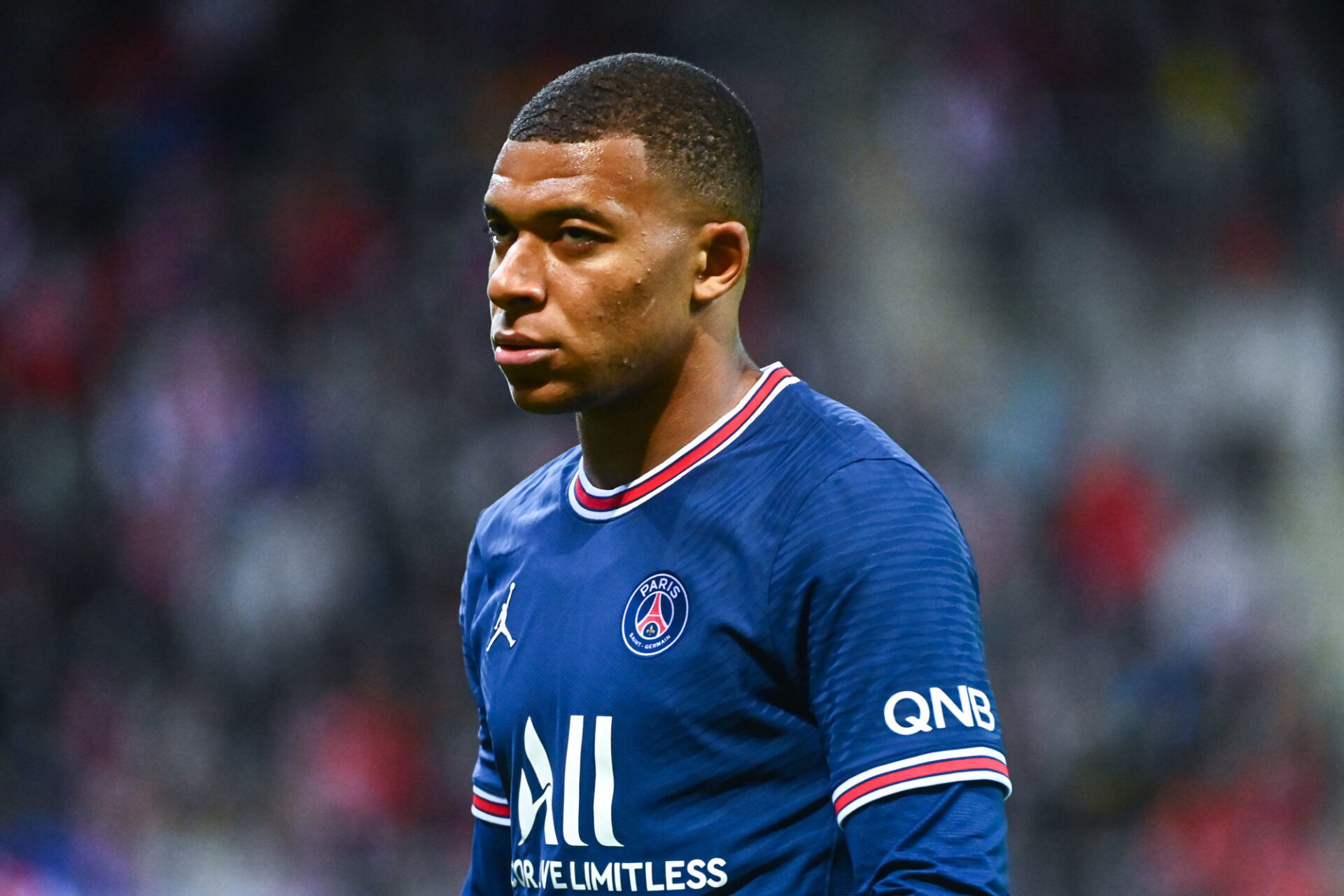 Kylian Mbappé aurait été retenu "contre son gré" par le PSG. Icon Sport
