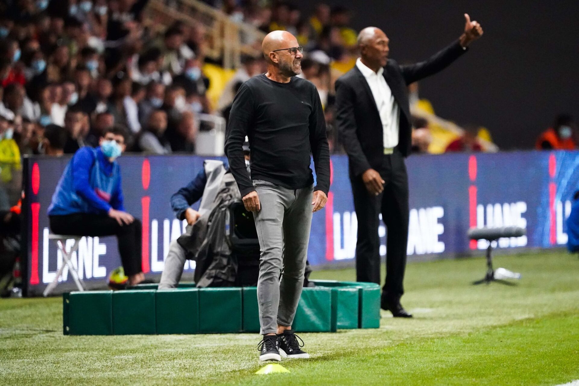 Peter Bosz a fait le point sur les blessés en conférence de presse. Icon Sport