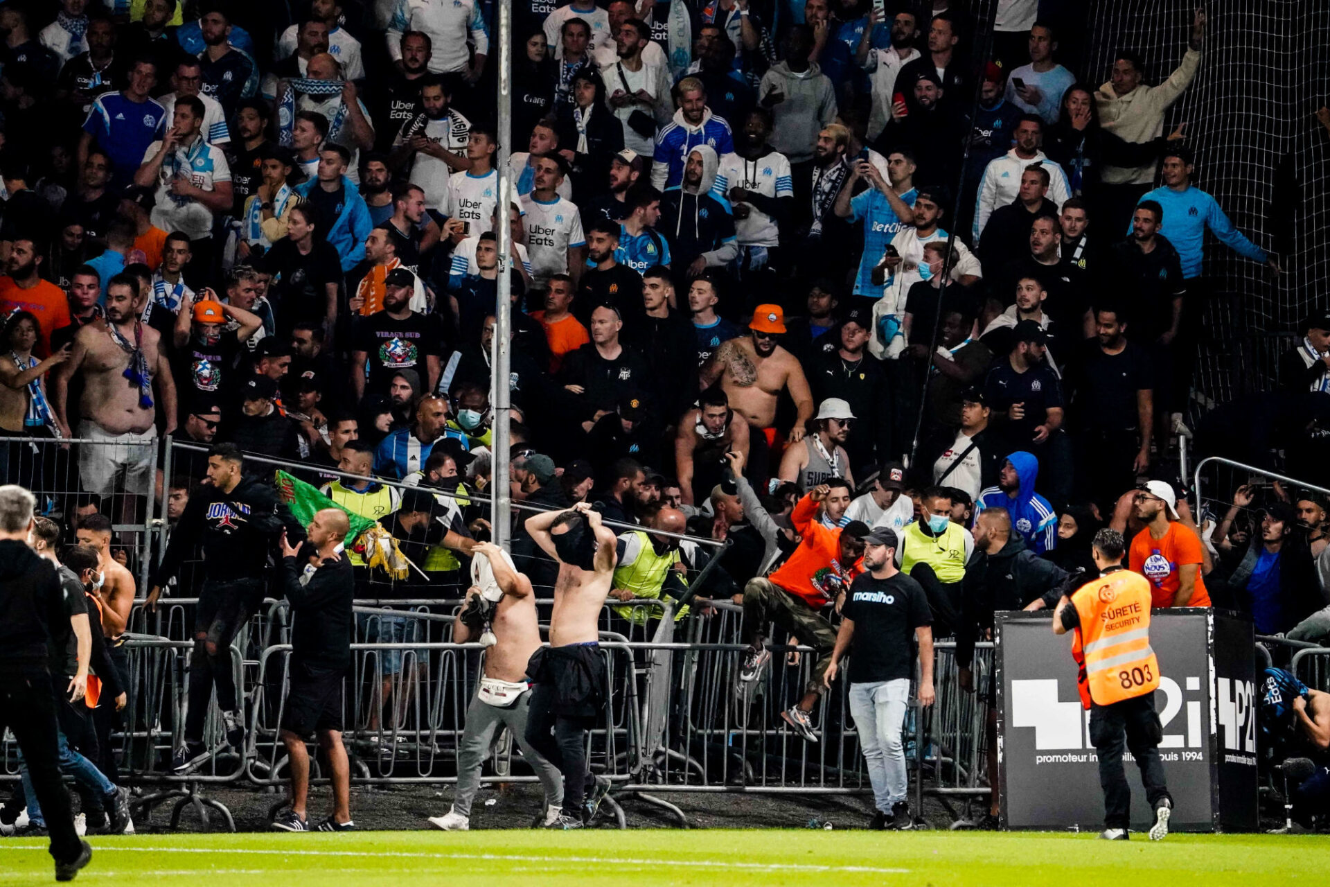 Des supporters de l'OM et d'Angers se sont affrontés mercredi 22 septembre. Icon Sport