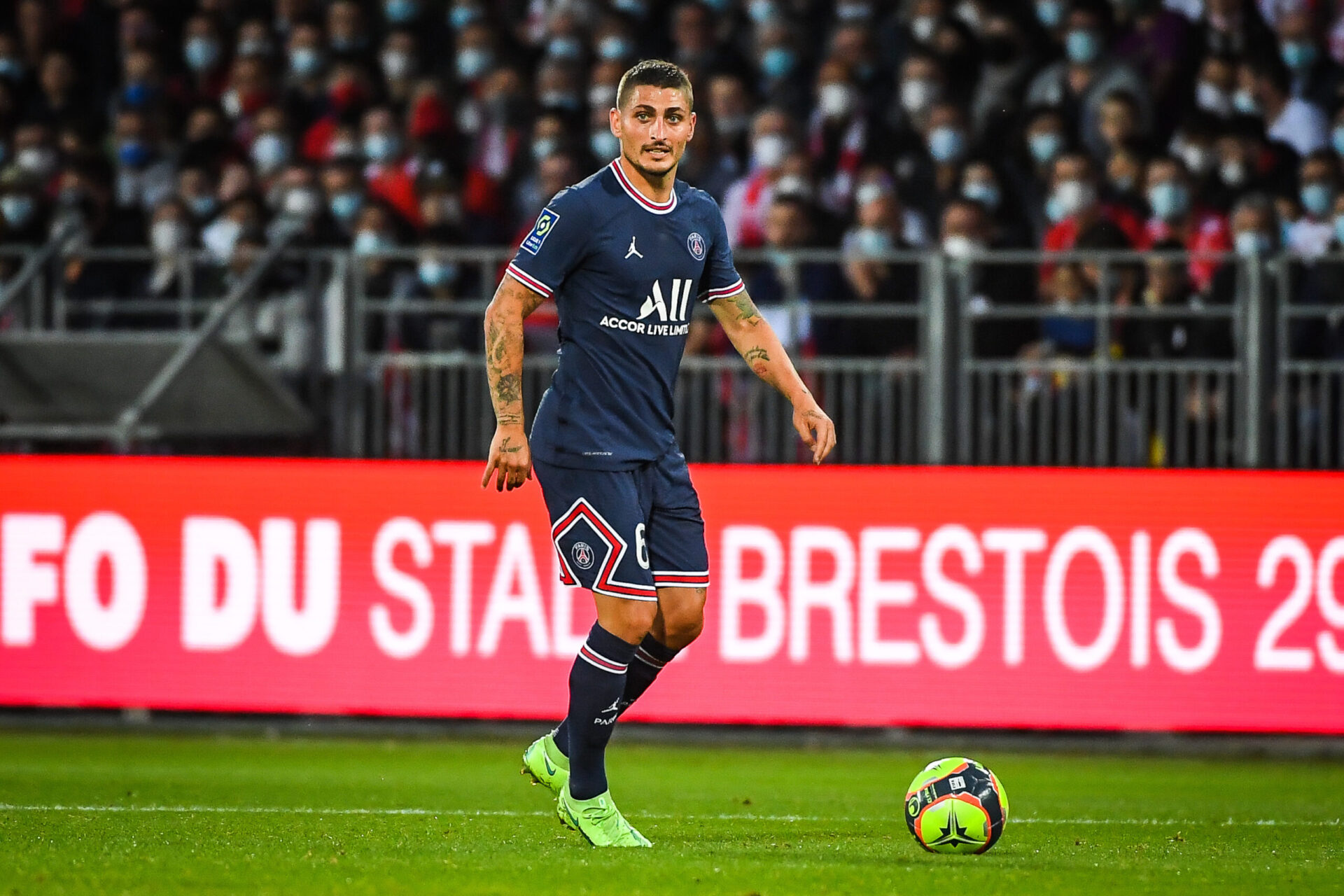 Marco Verratti, blessé depuis le début du mois de septembre, sera-t-il de la partie contre Manchester City ? Icon Sport